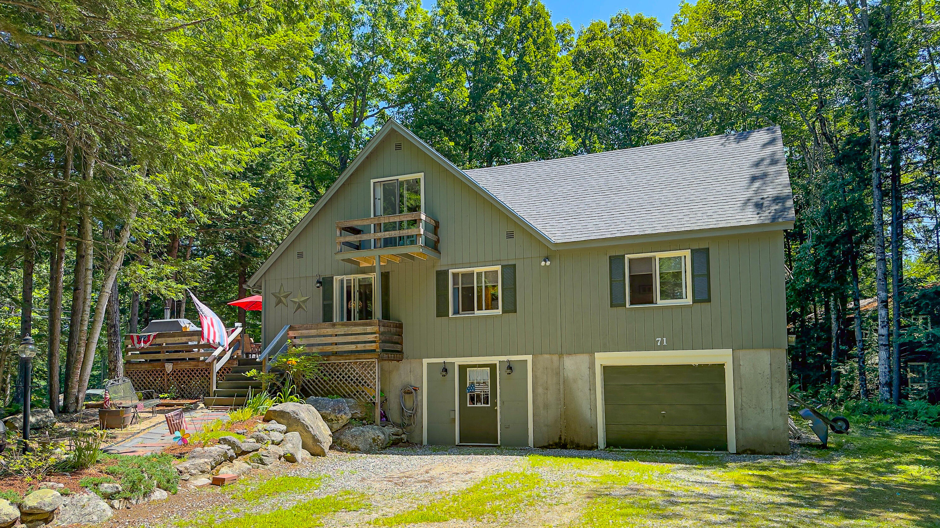 71 North Bay Road