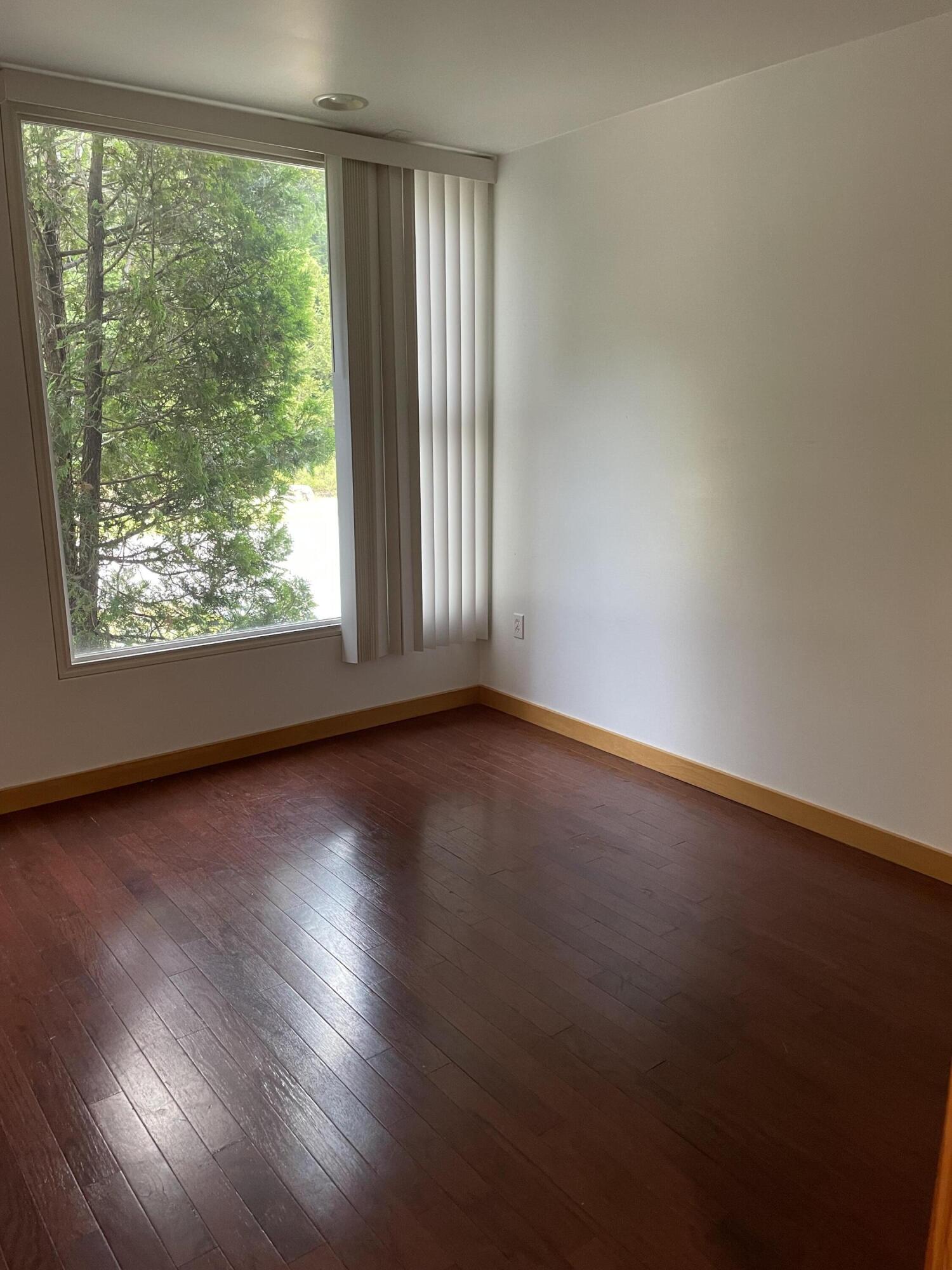 3 Hoyts Ridge Road, 3