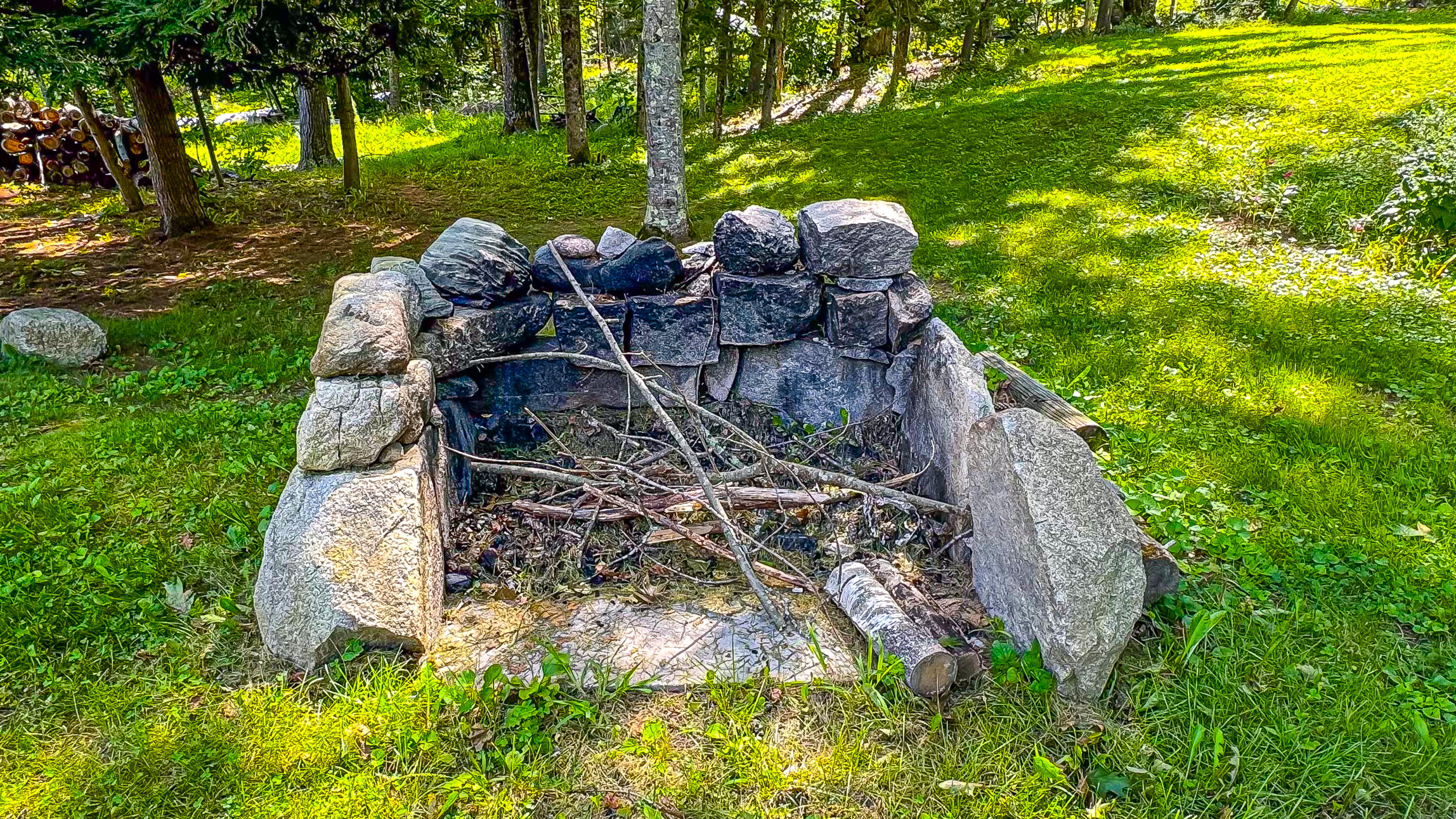 493 Pequawket Trail