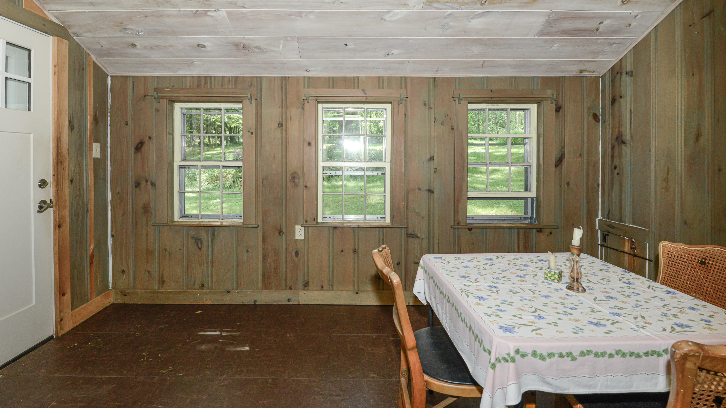 493 Pequawket Trail