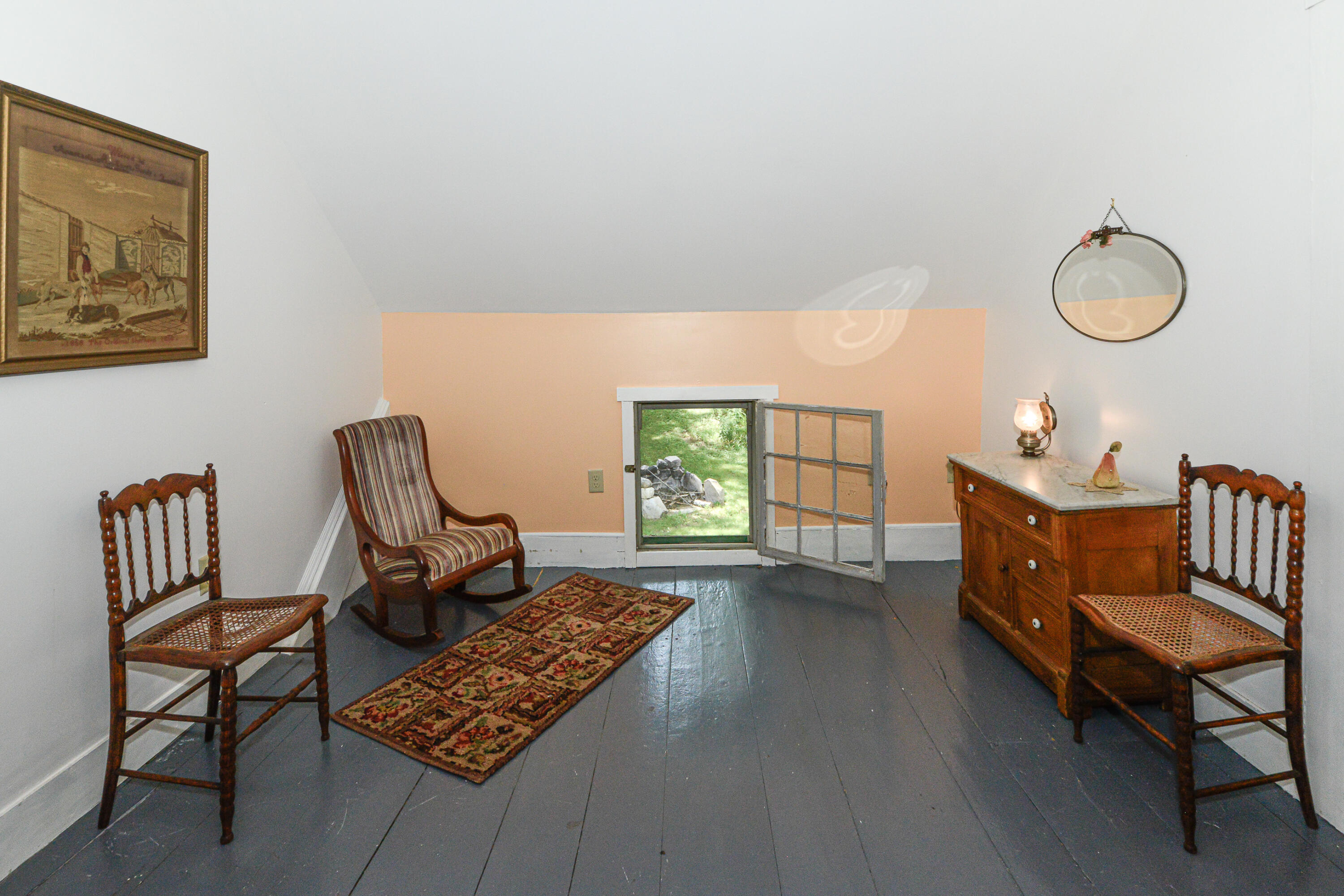 493 Pequawket Trail