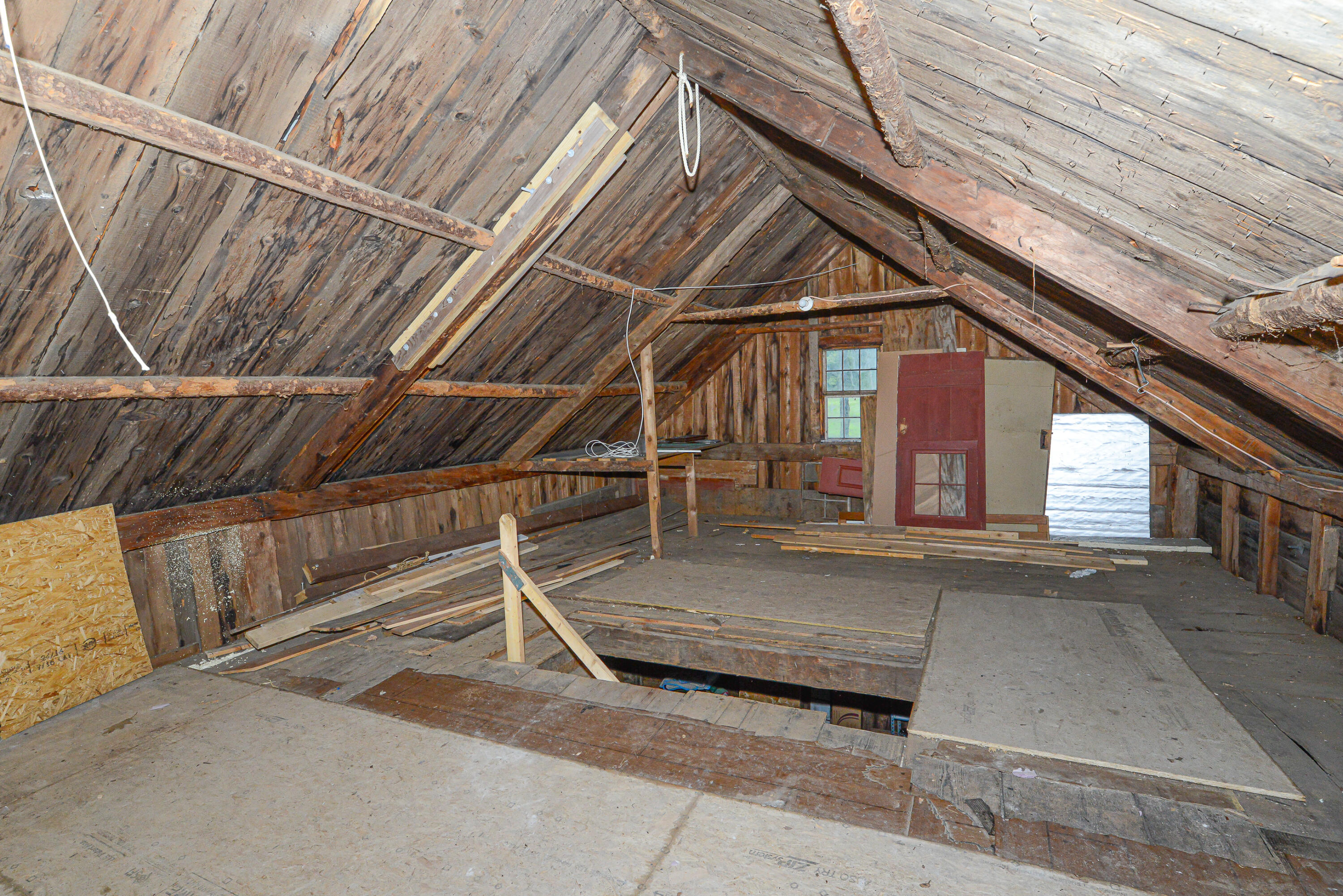 493 Pequawket Trail