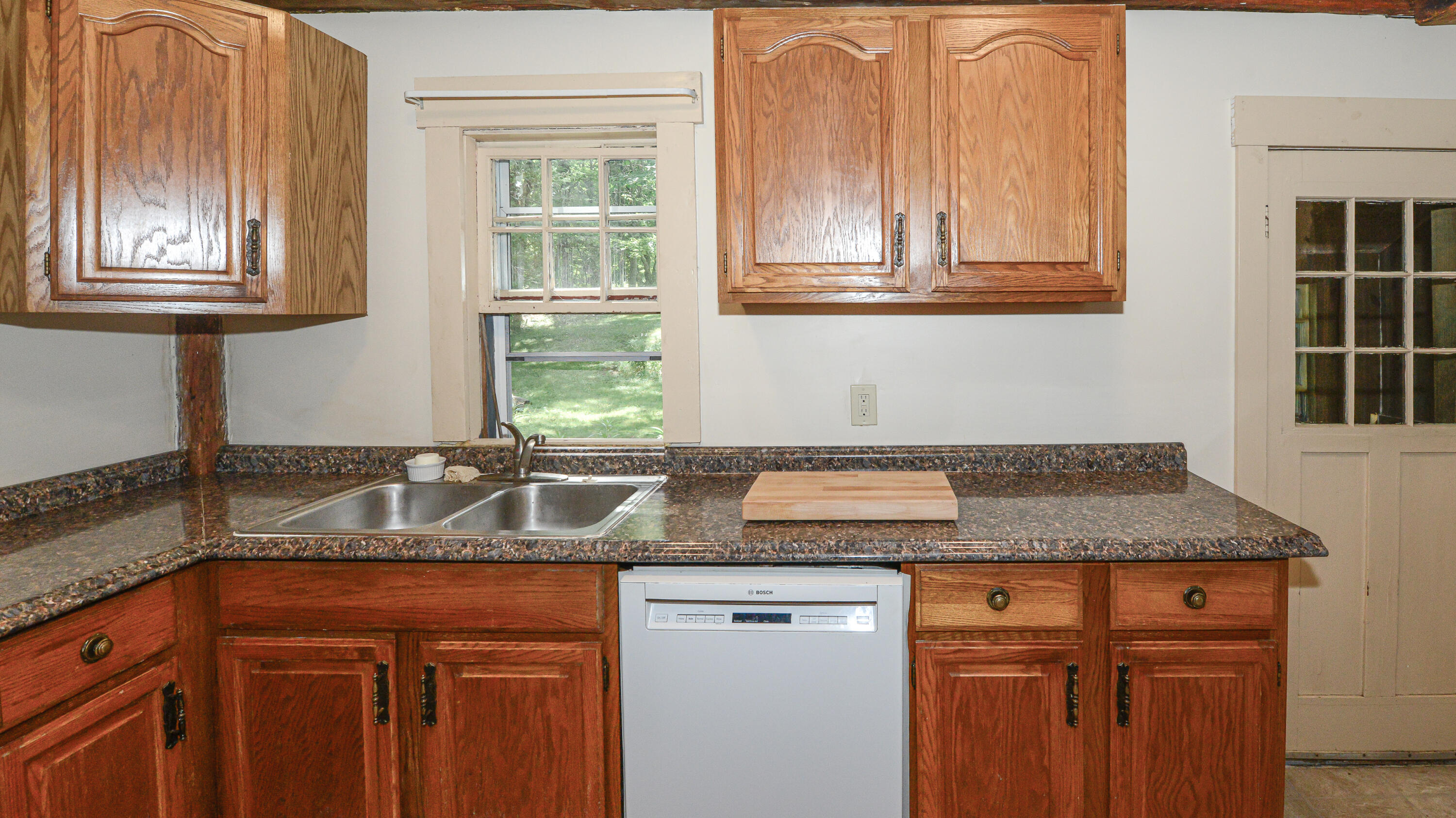 493 Pequawket Trail