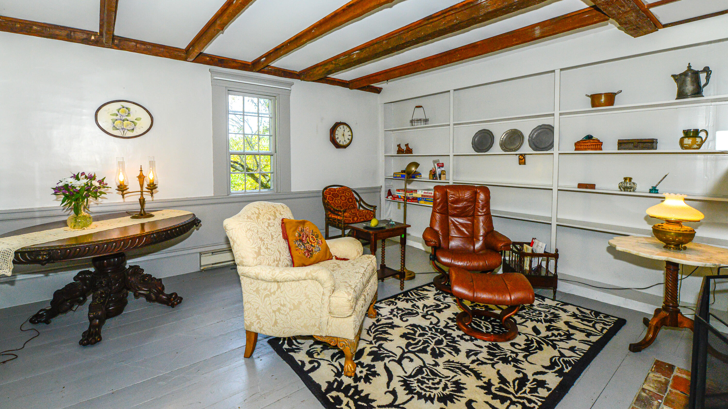 493 Pequawket Trail