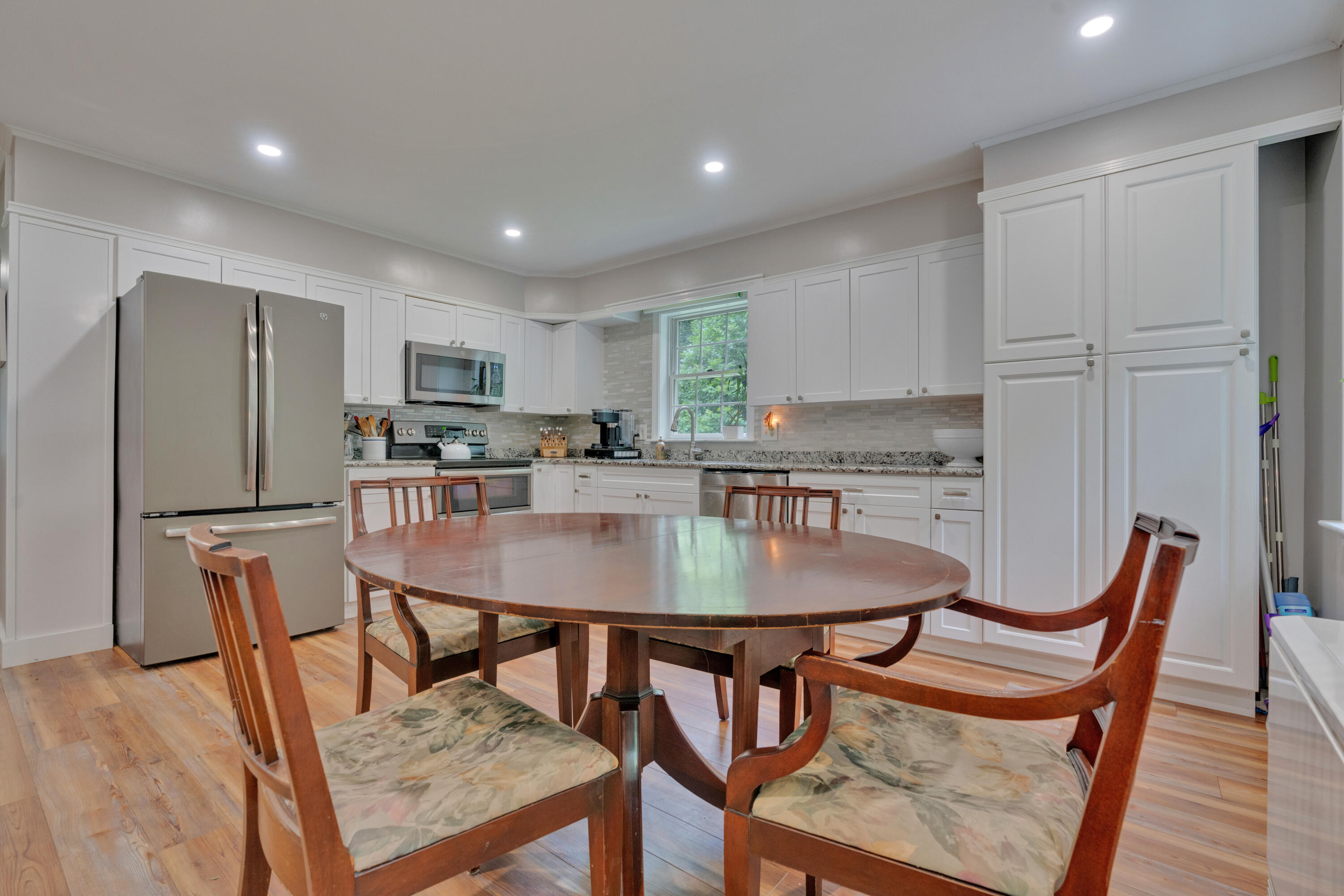 755 Stackpole Road