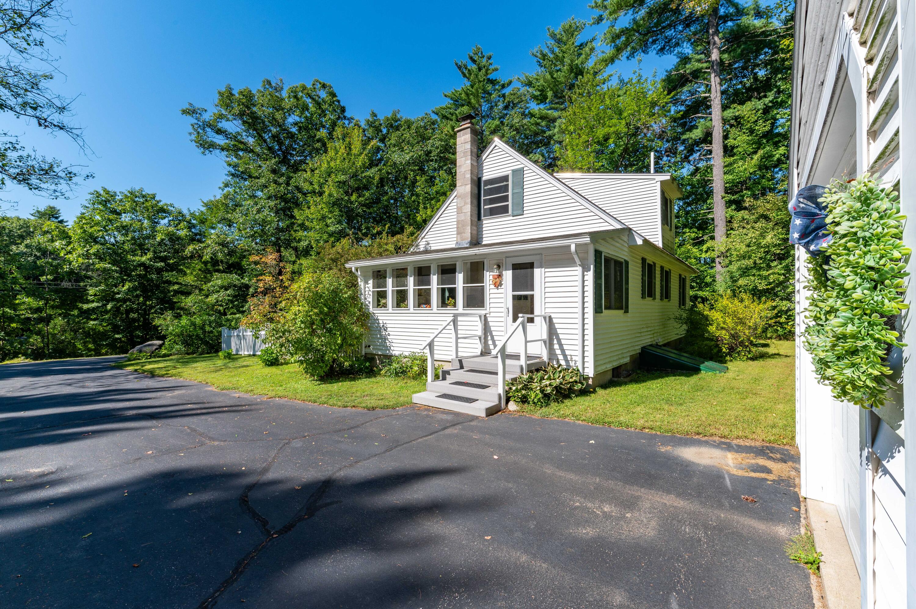 26 Maple Street