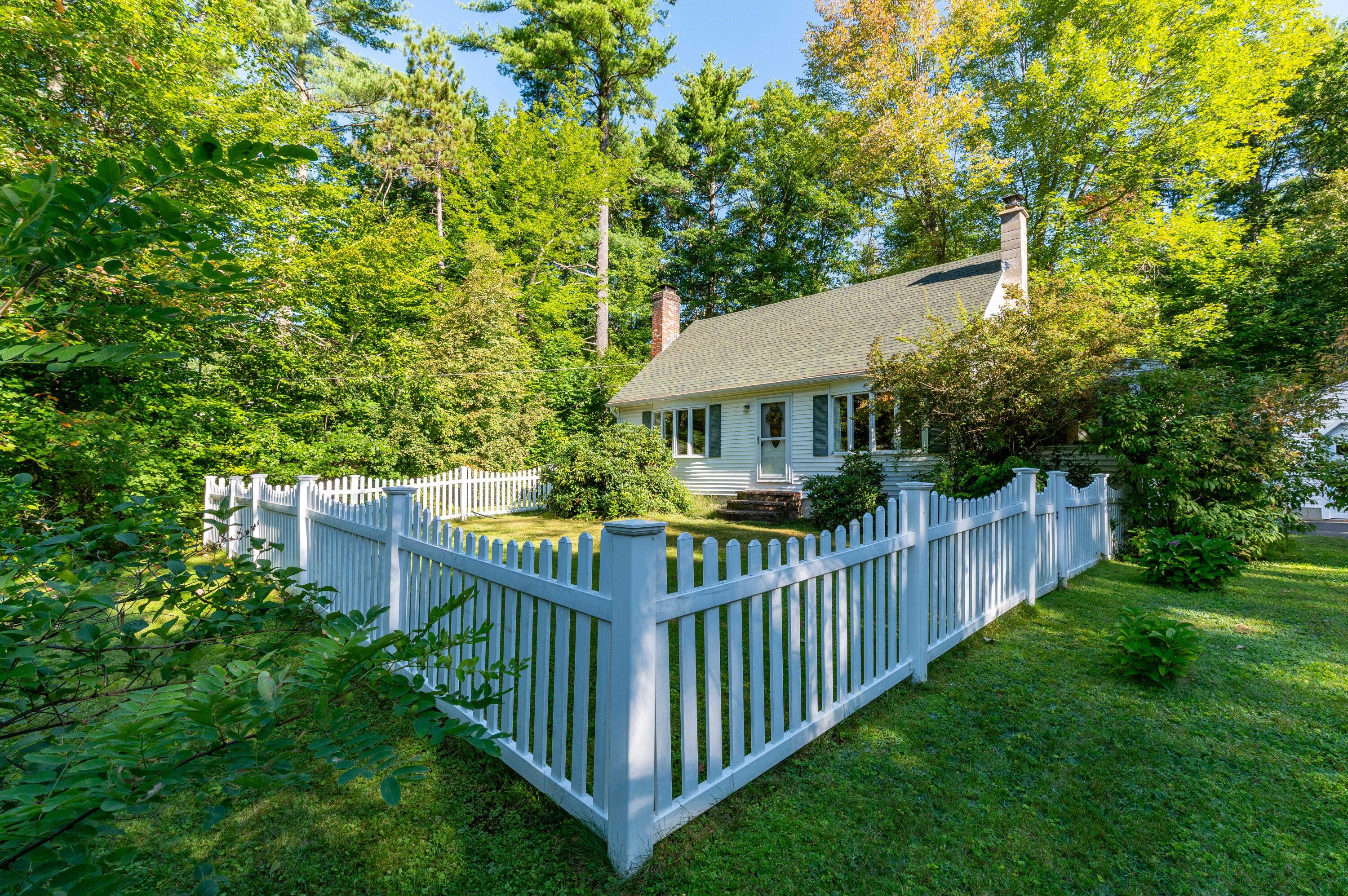 26 Maple Street