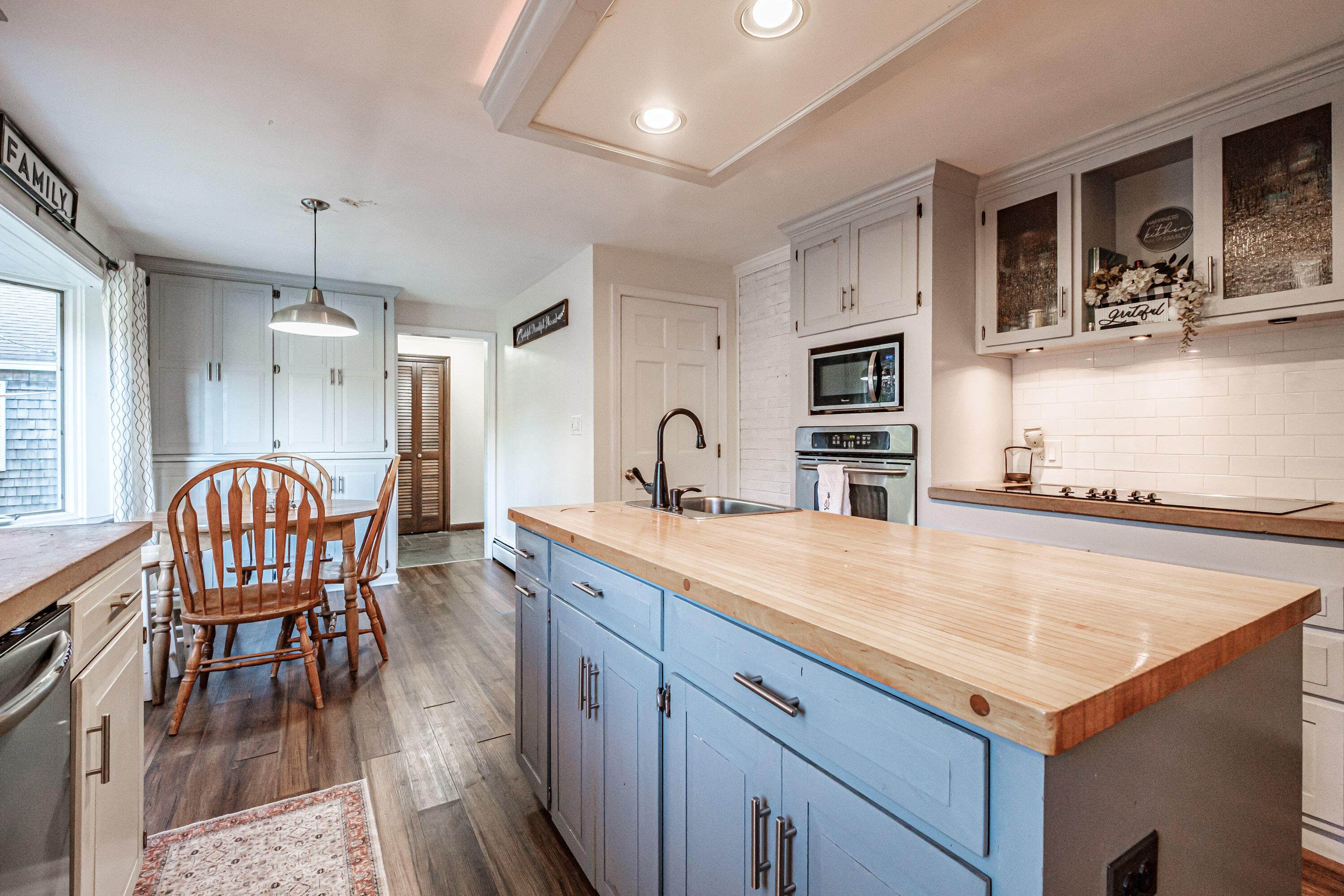 32 Longview Acres