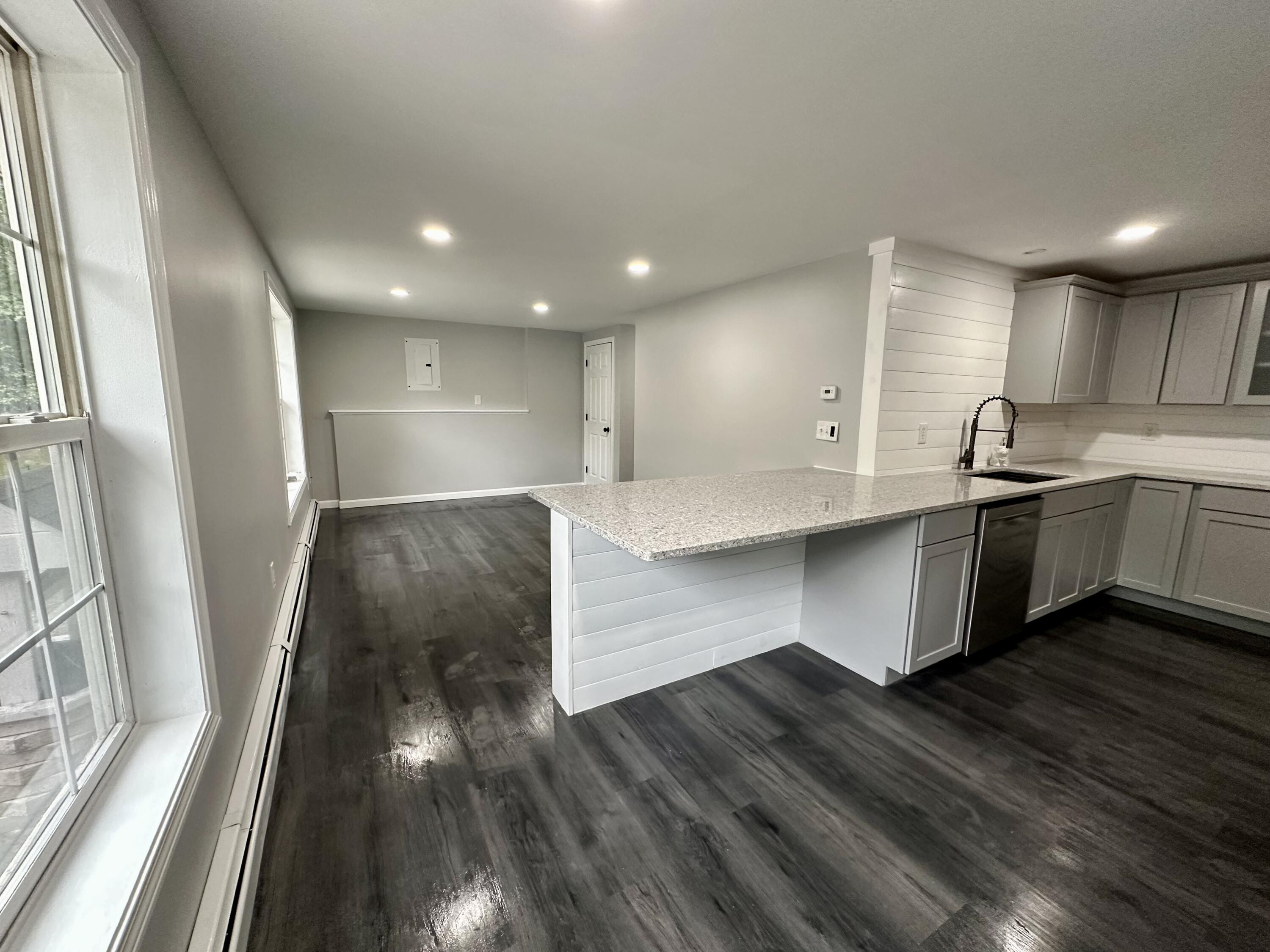 1471 Roosevelt Trail