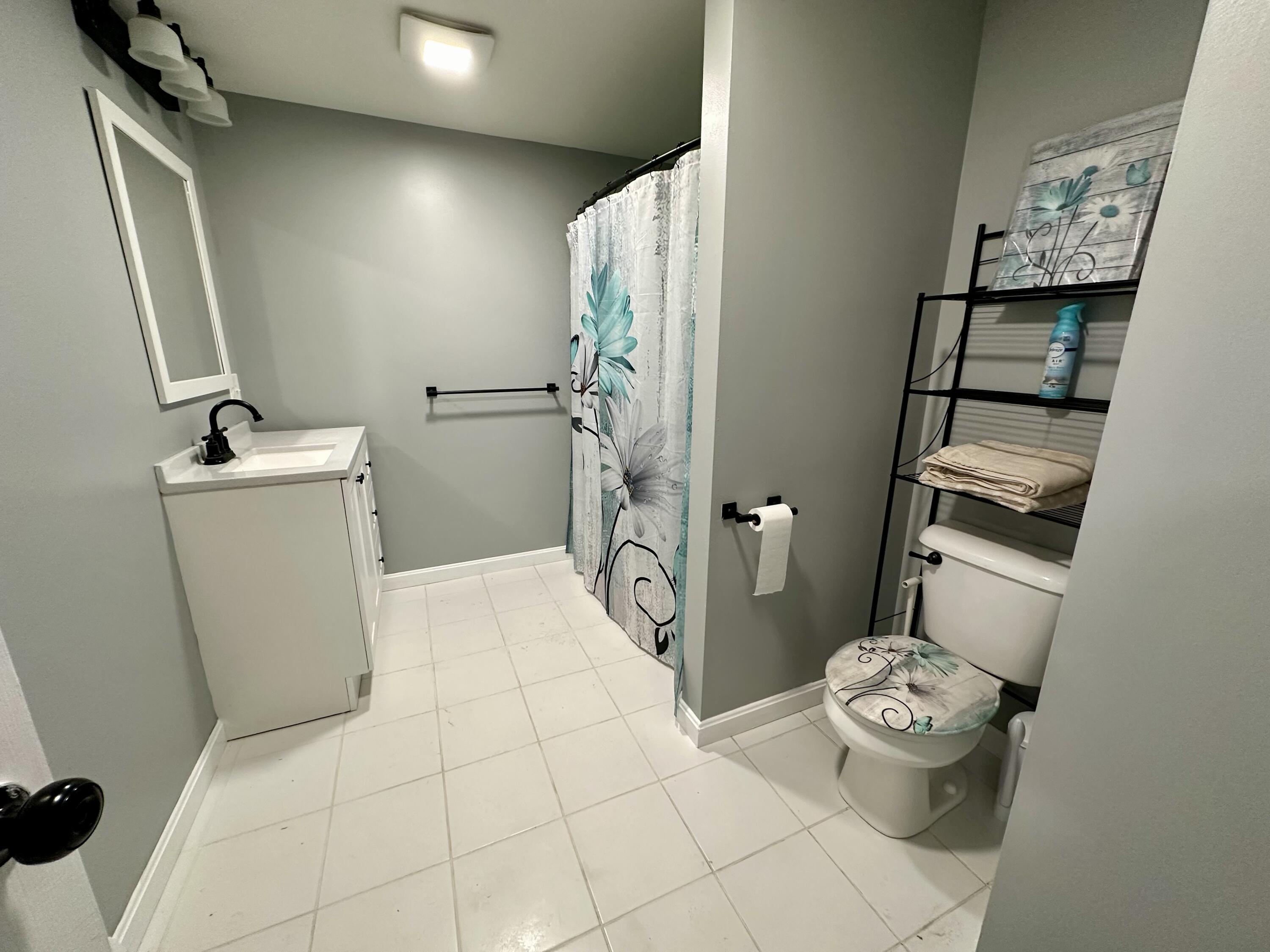 1471 Roosevelt Trail