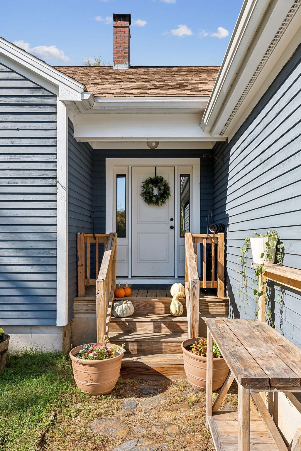 77 Quaker Ridge Road