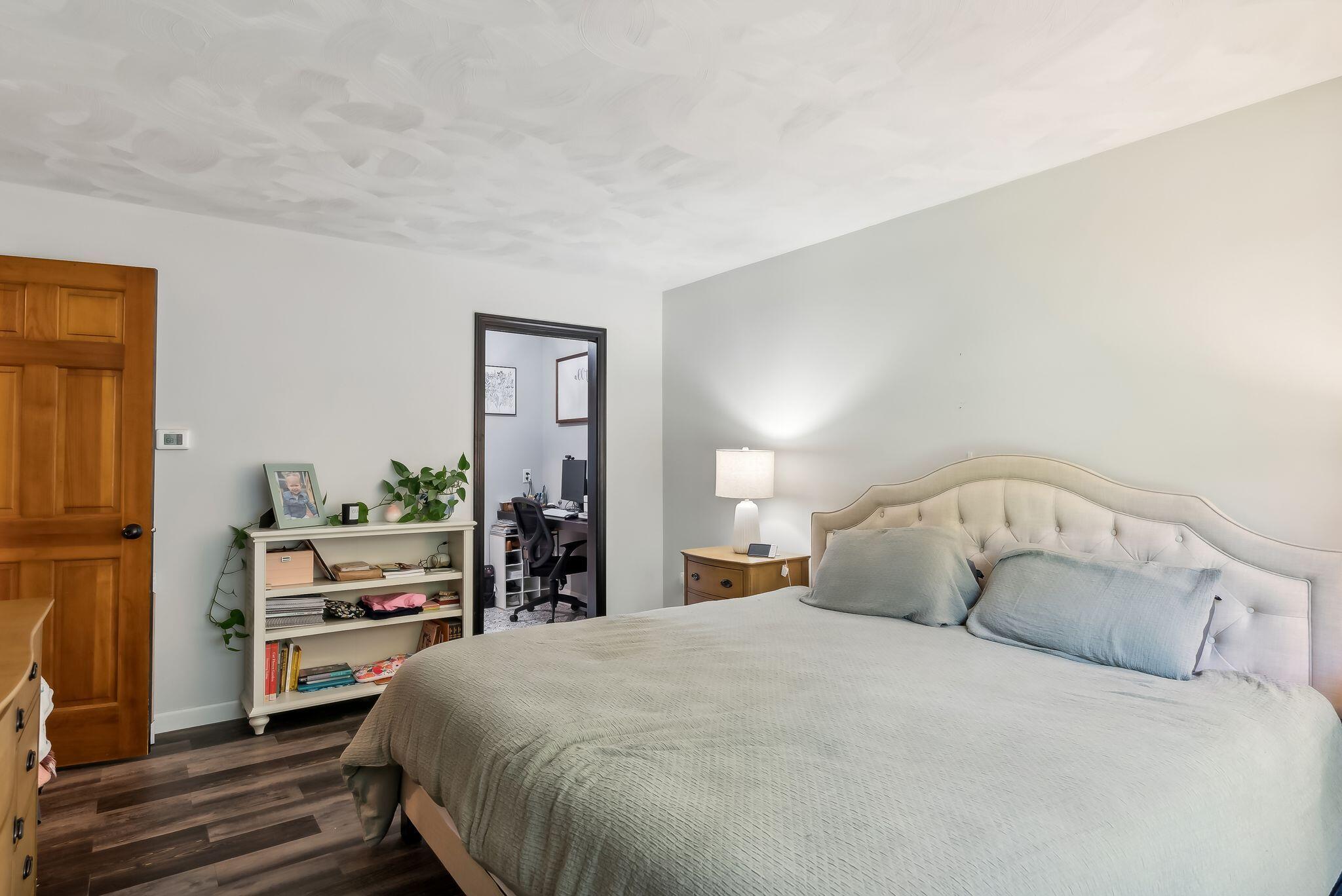 77 Quaker Ridge Road