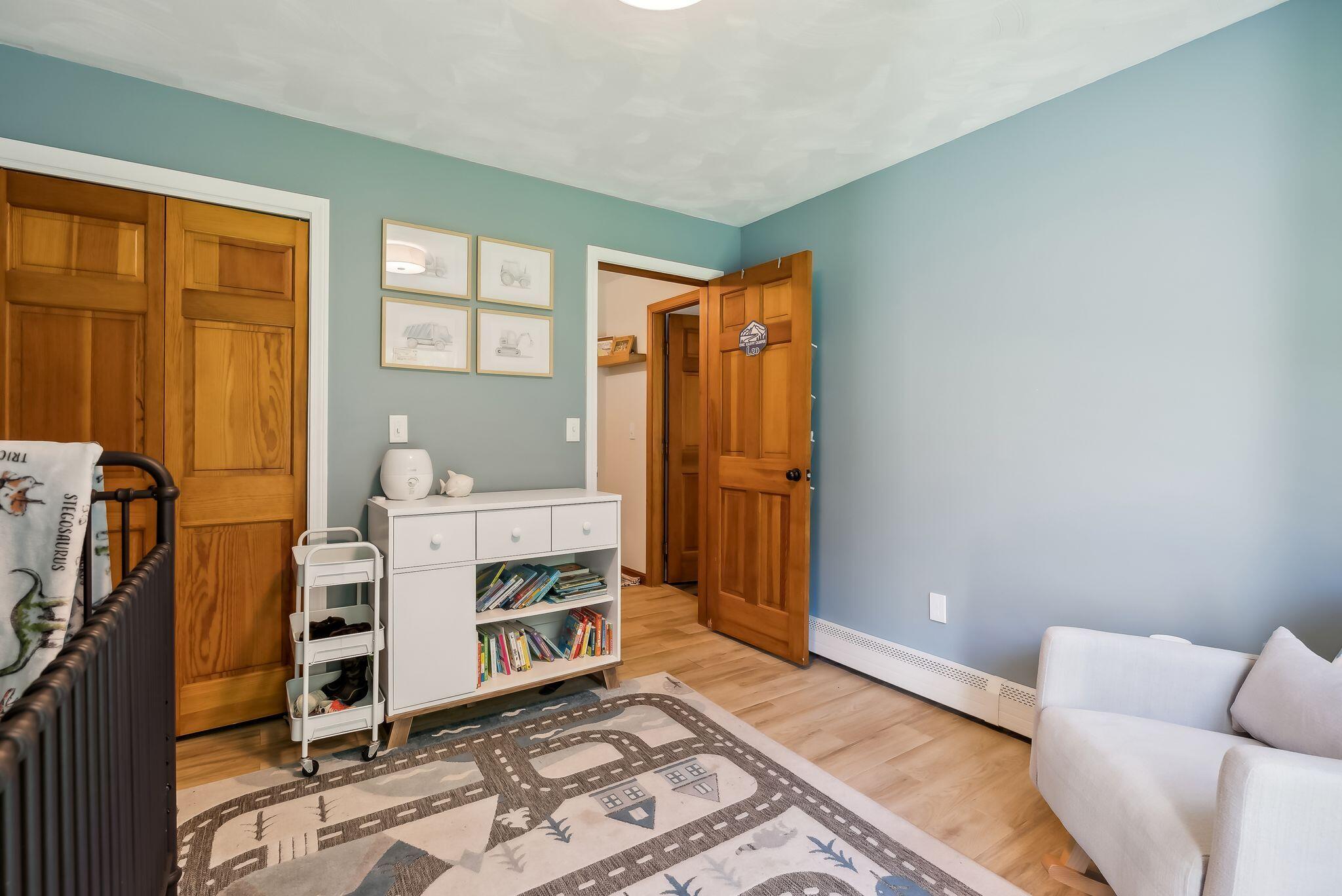 77 Quaker Ridge Road