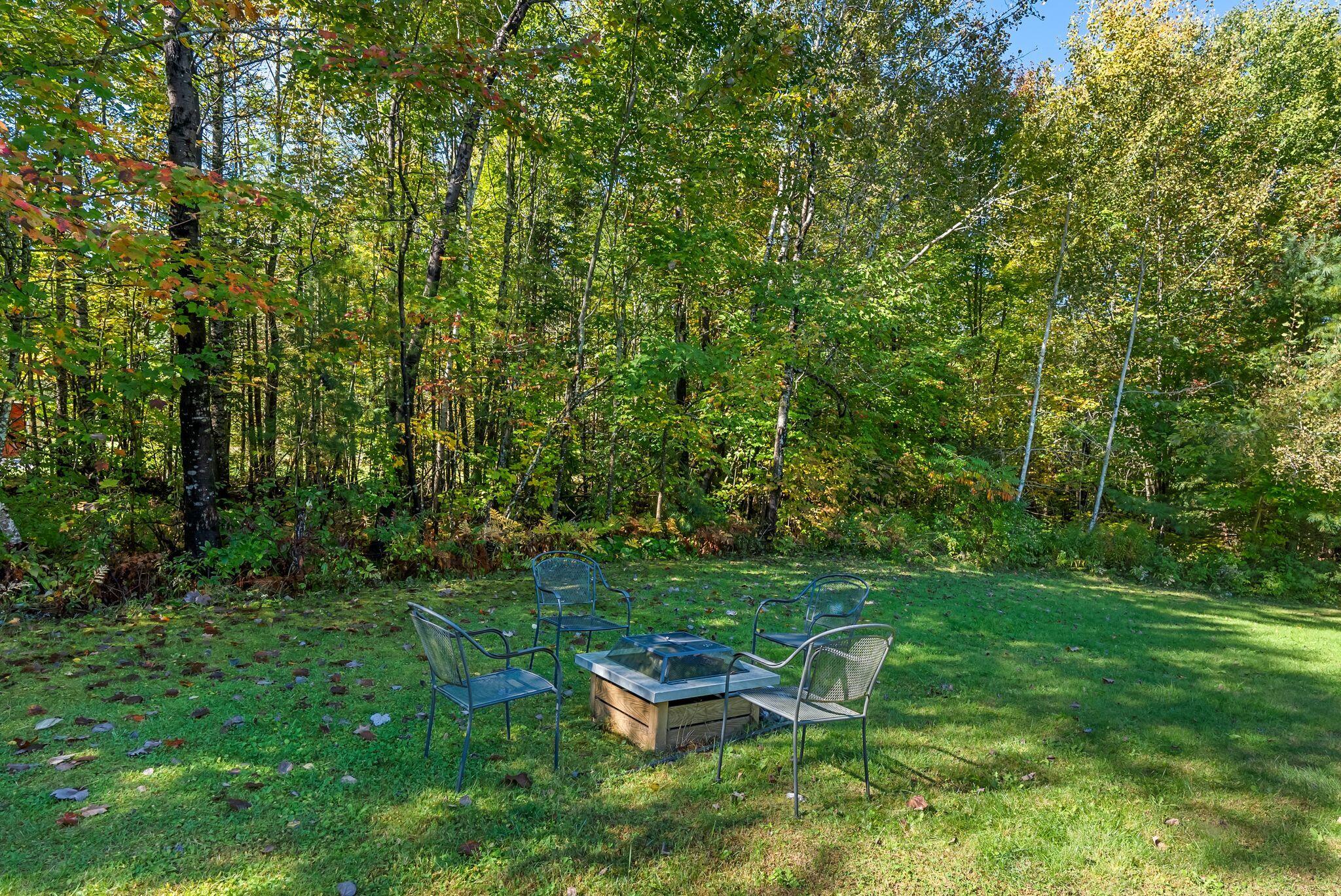 77 Quaker Ridge Road