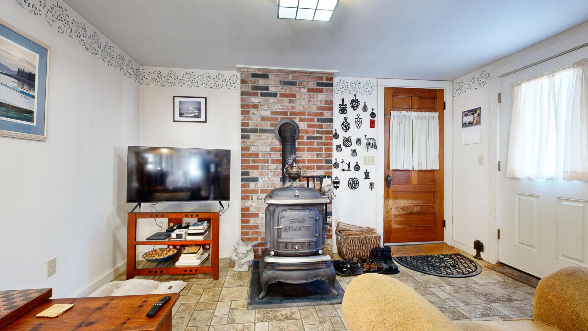 16 N High Street