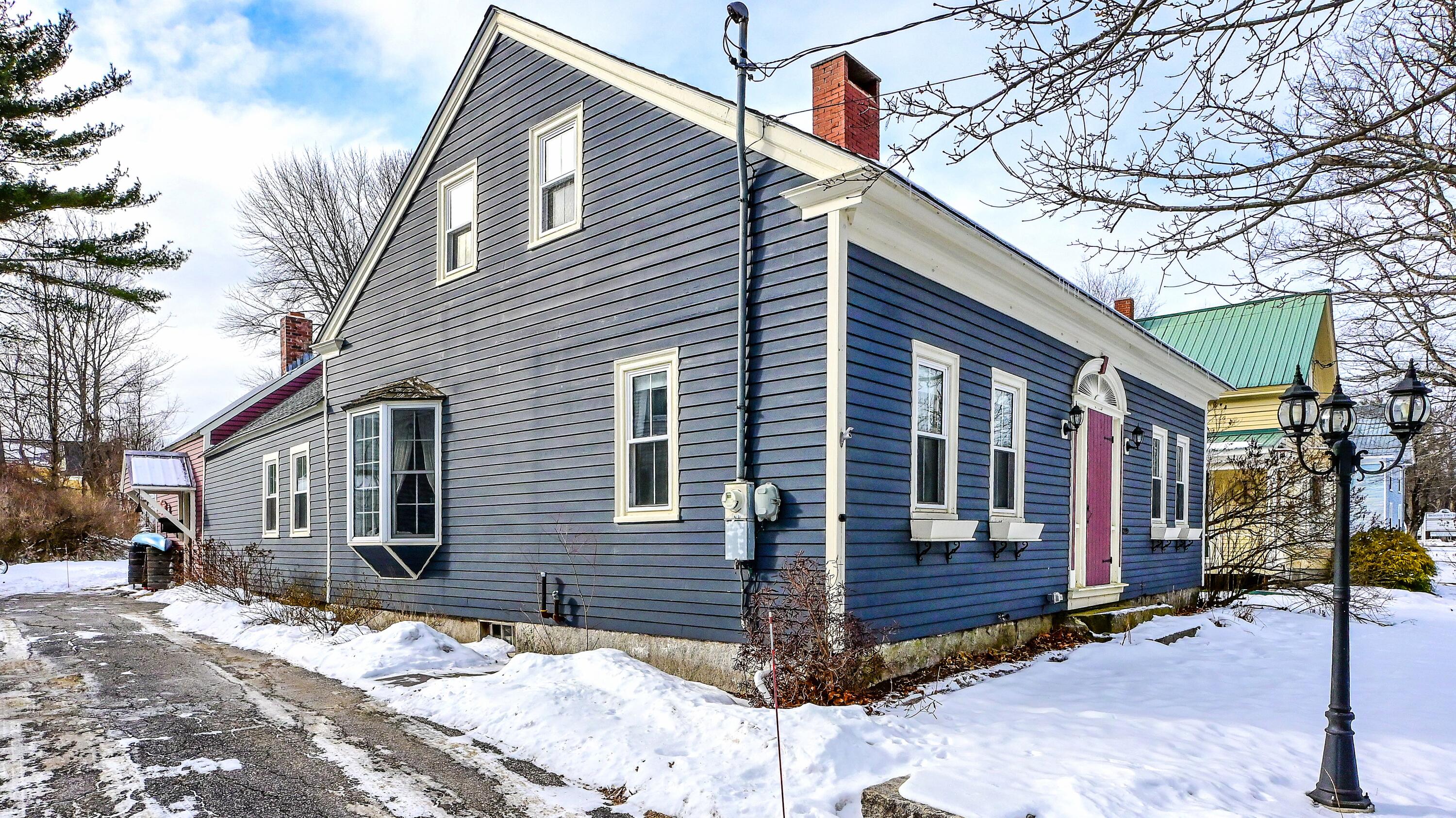 16 N High Street