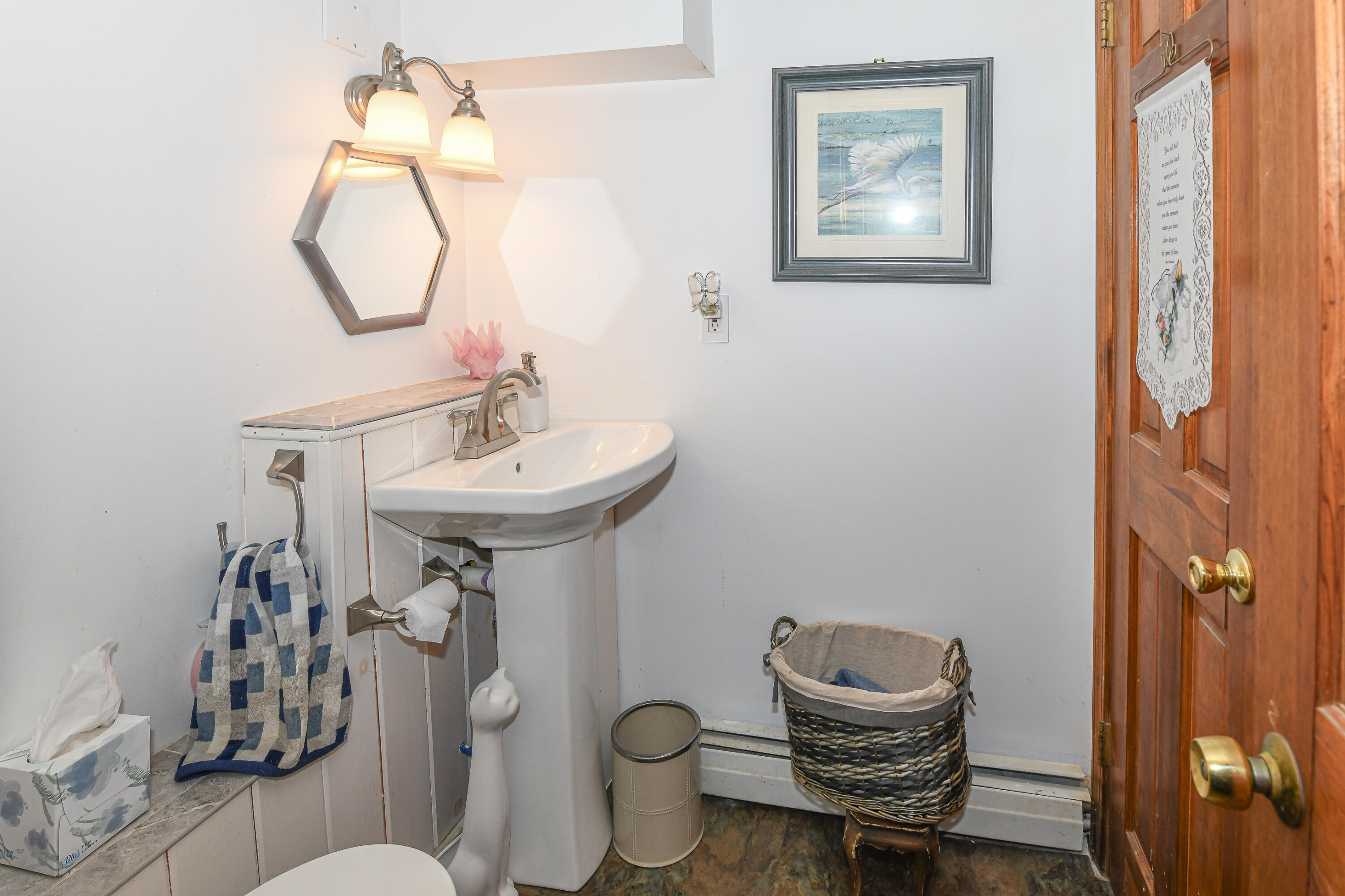 810 Pequawket Trail