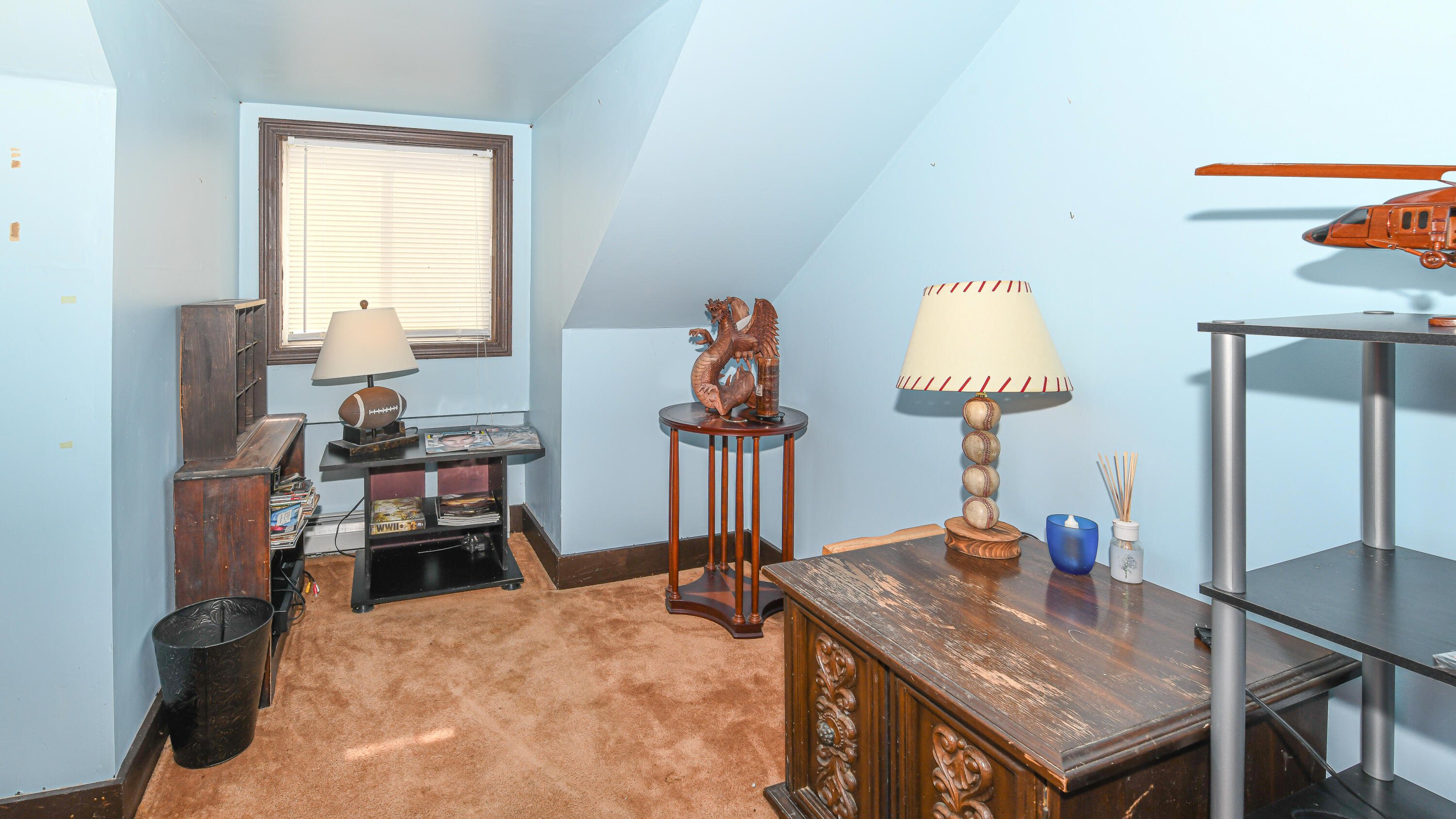 810 Pequawket Trail