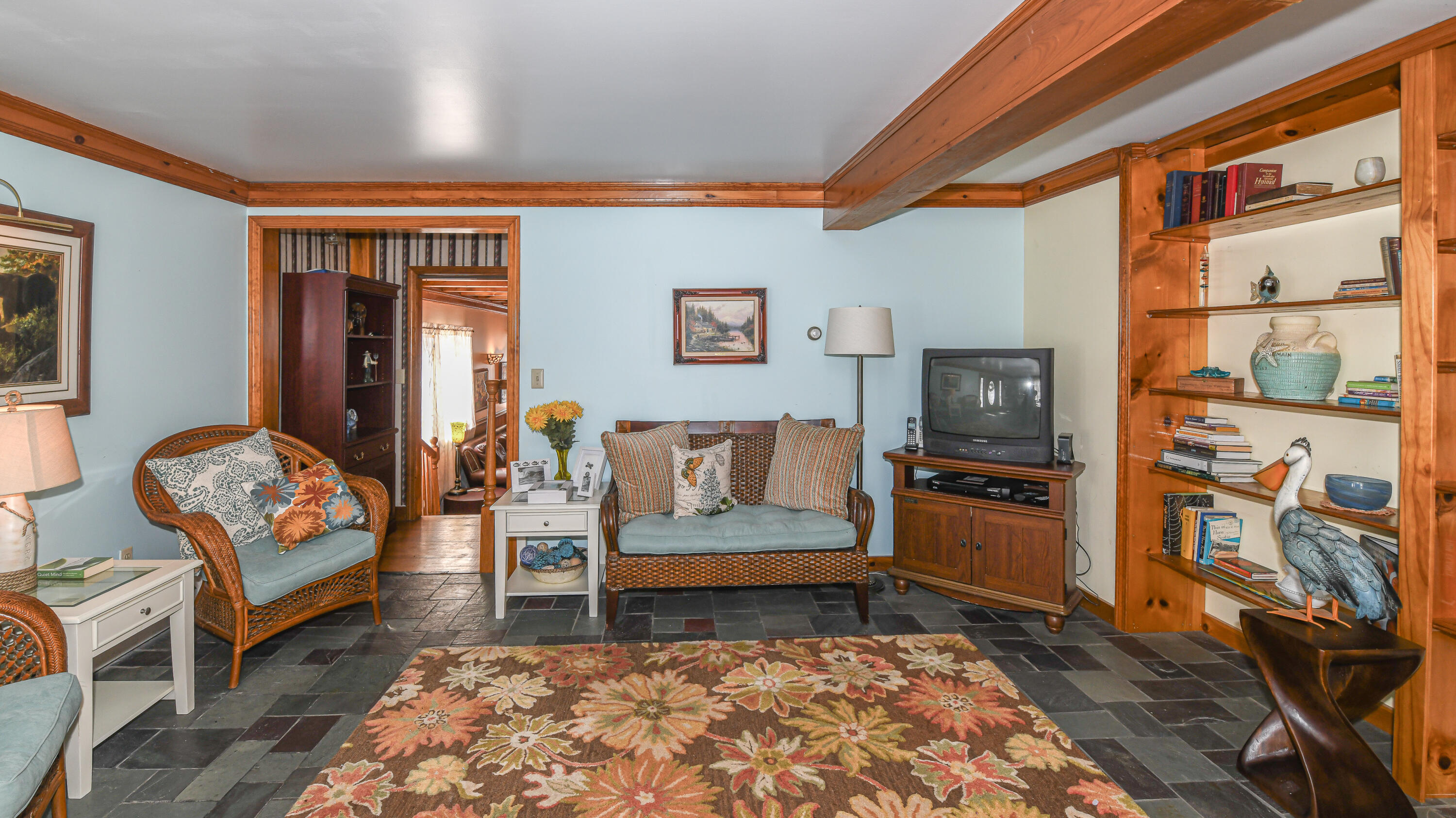 810 Pequawket Trail