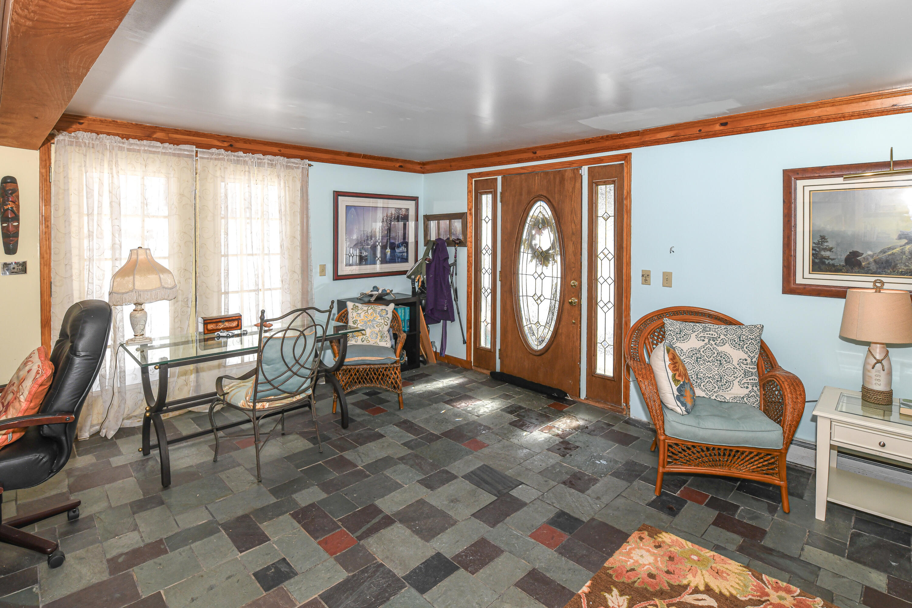 810 Pequawket Trail