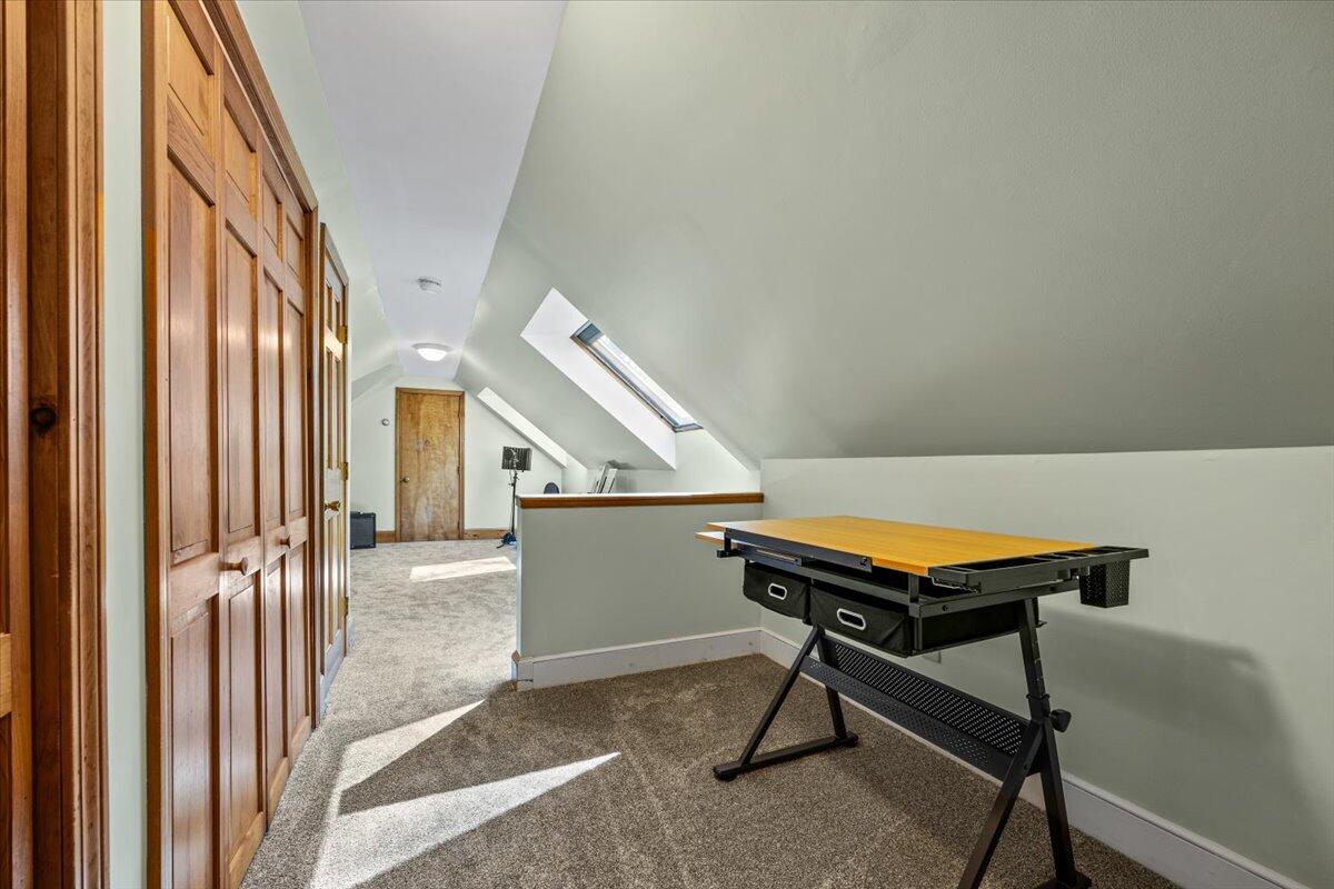 20 Stone Brooke Road