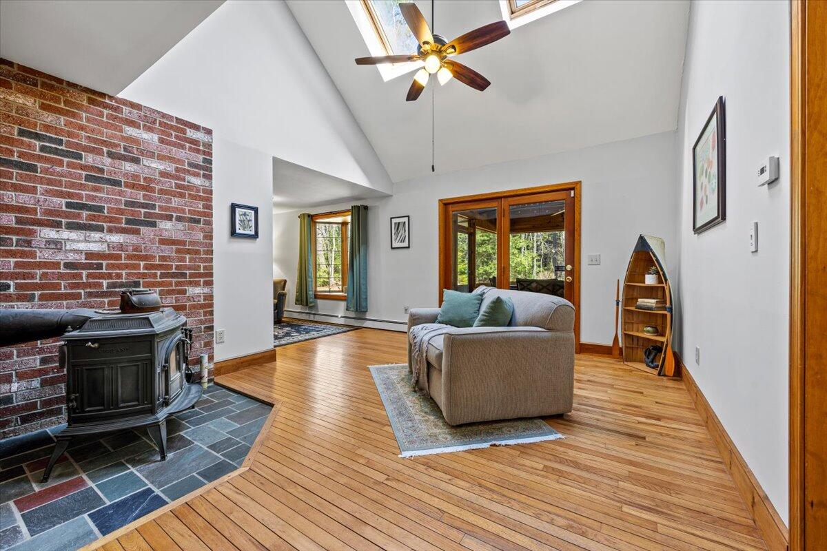 20 Stone Brooke Road