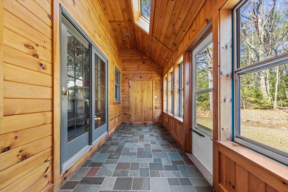 20 Stone Brooke Road