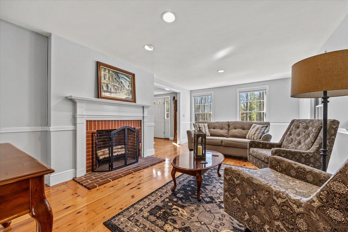 20 Stone Brooke Road