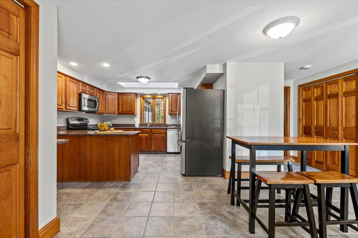 20 Stone Brooke Road