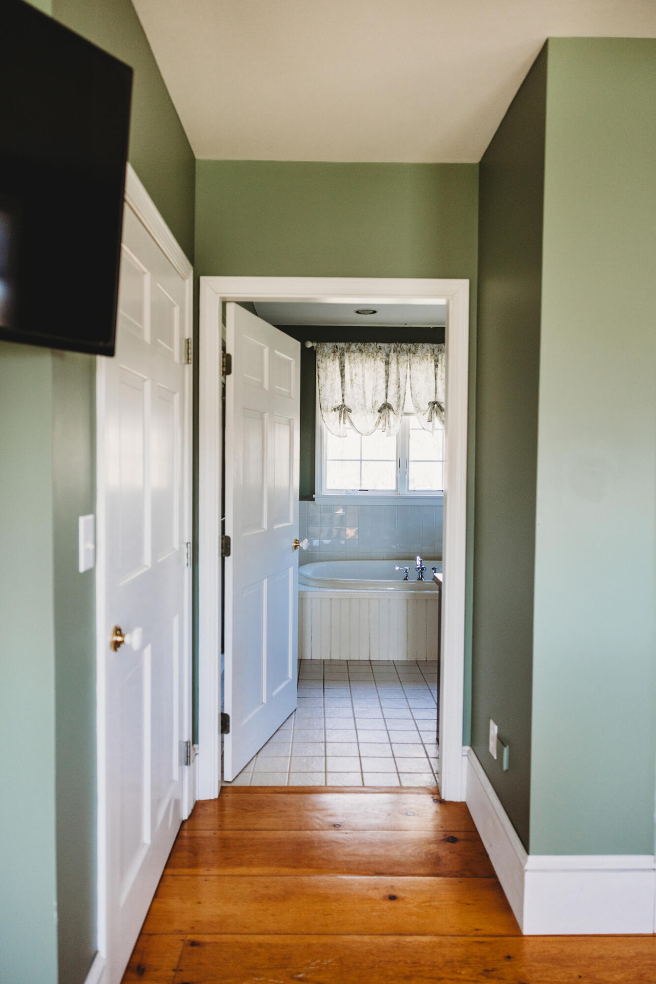 39 Senator Black Road