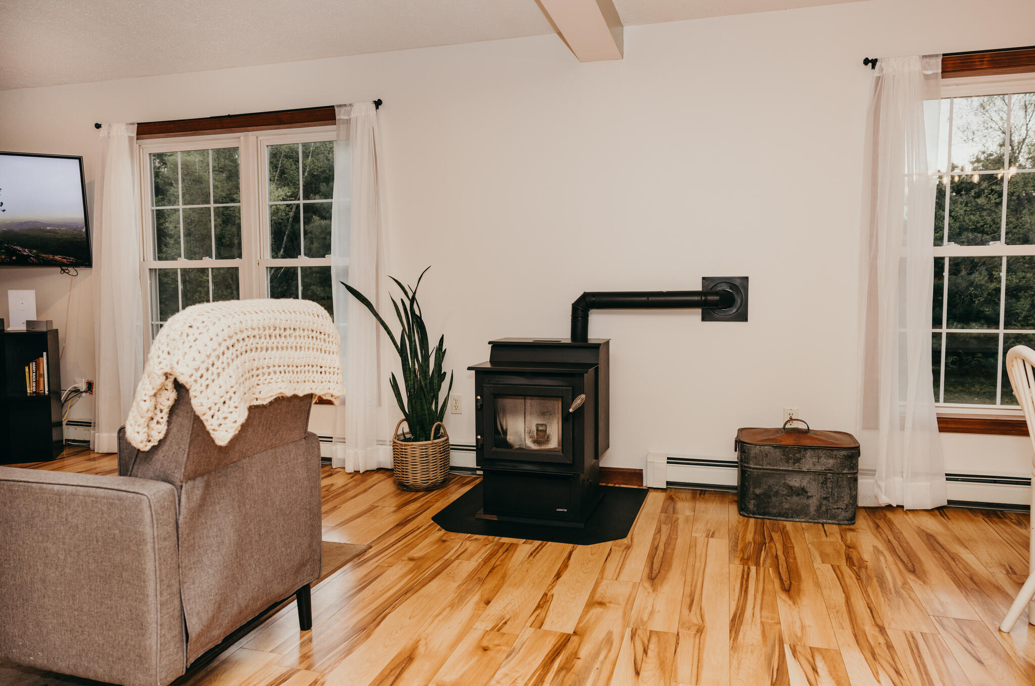 238 Summit Hill Road