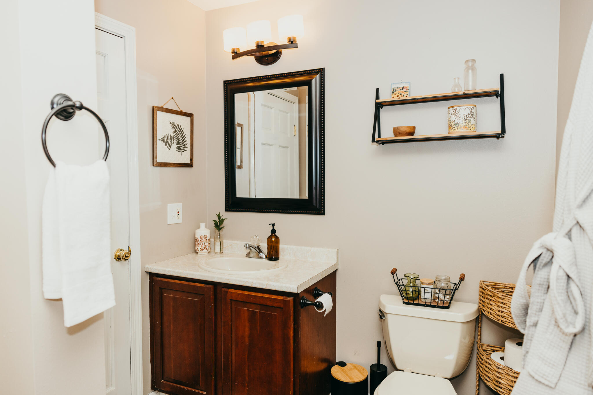 238 Summit Hill Road