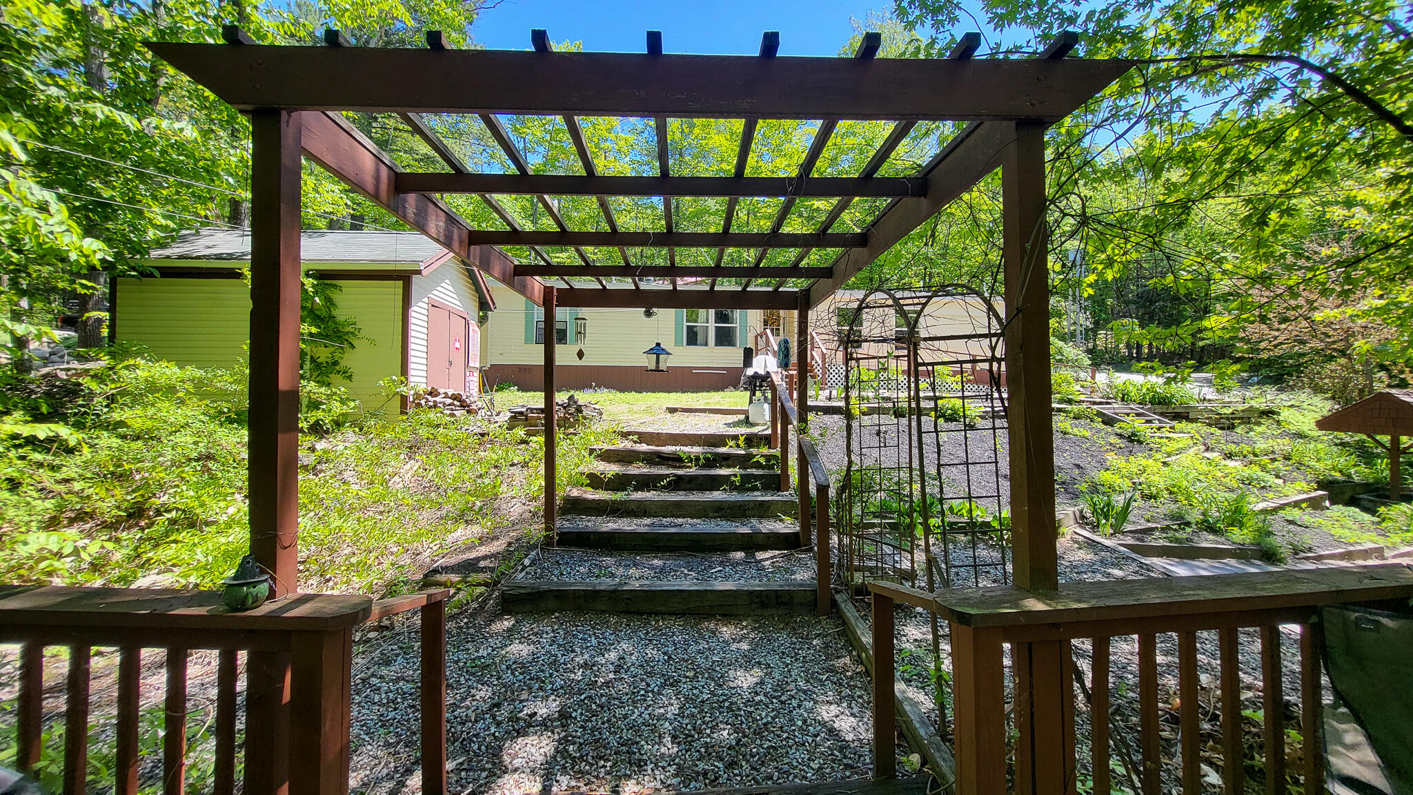 33 Shaw Hill Road
