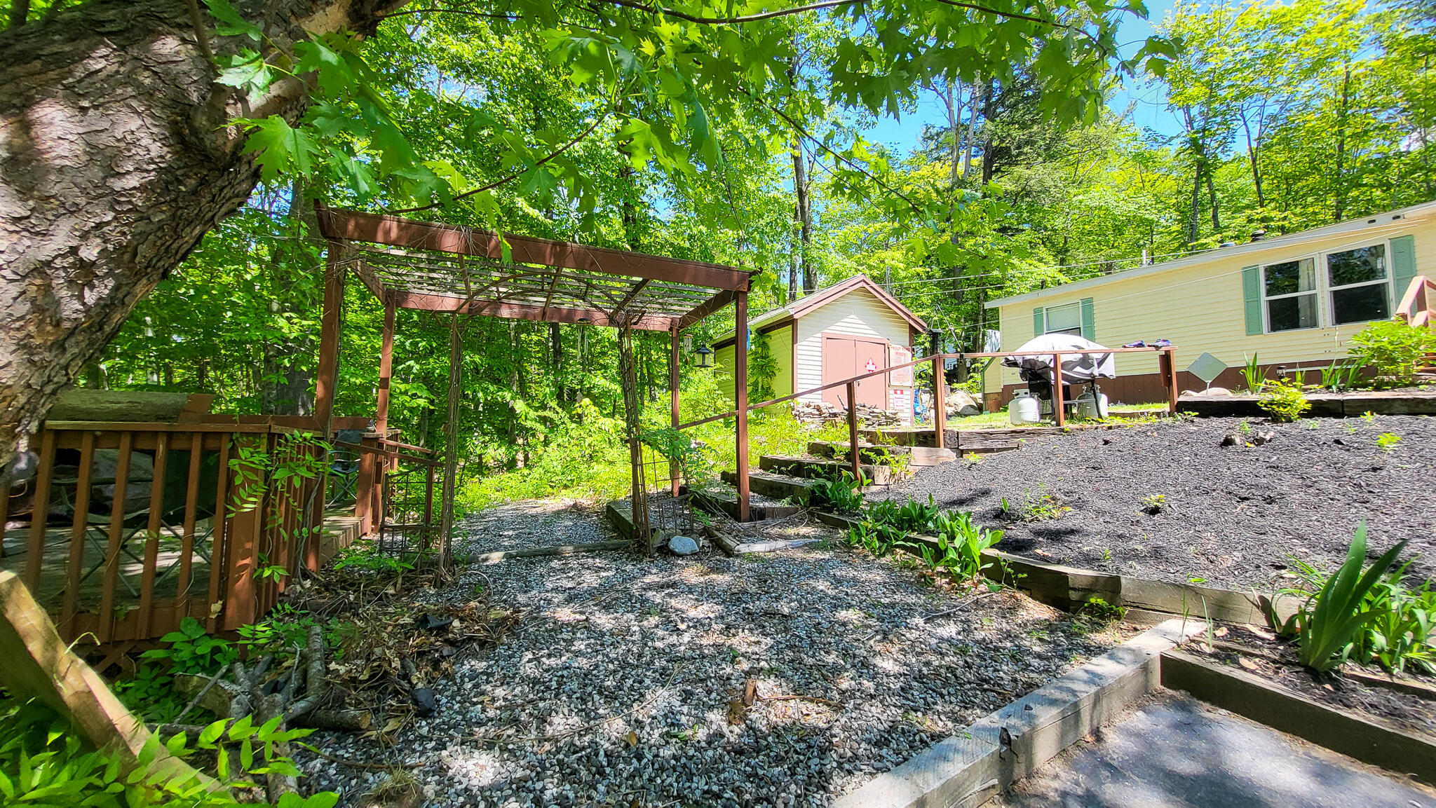 33 Shaw Hill Road