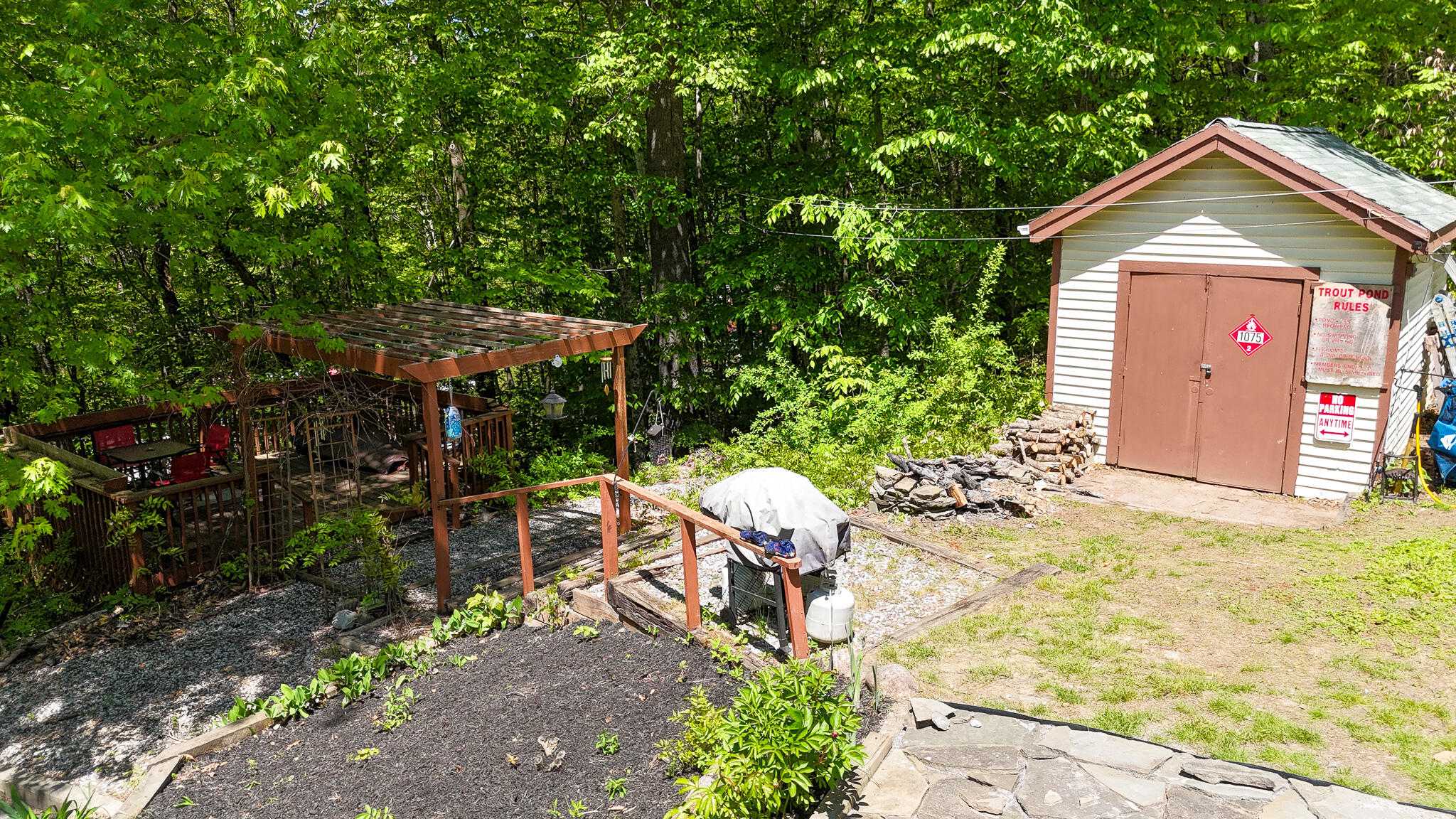 33 Shaw Hill Road