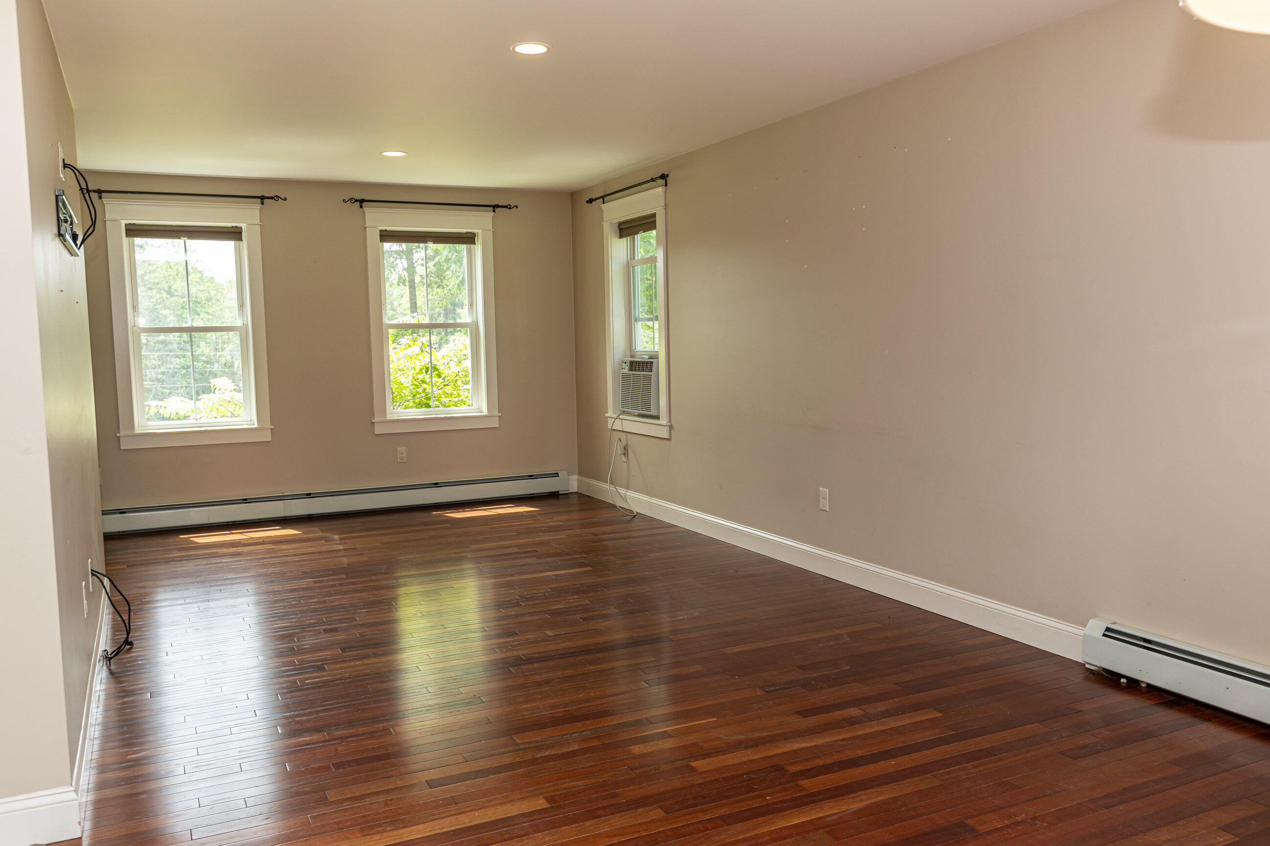 33 Webb Road