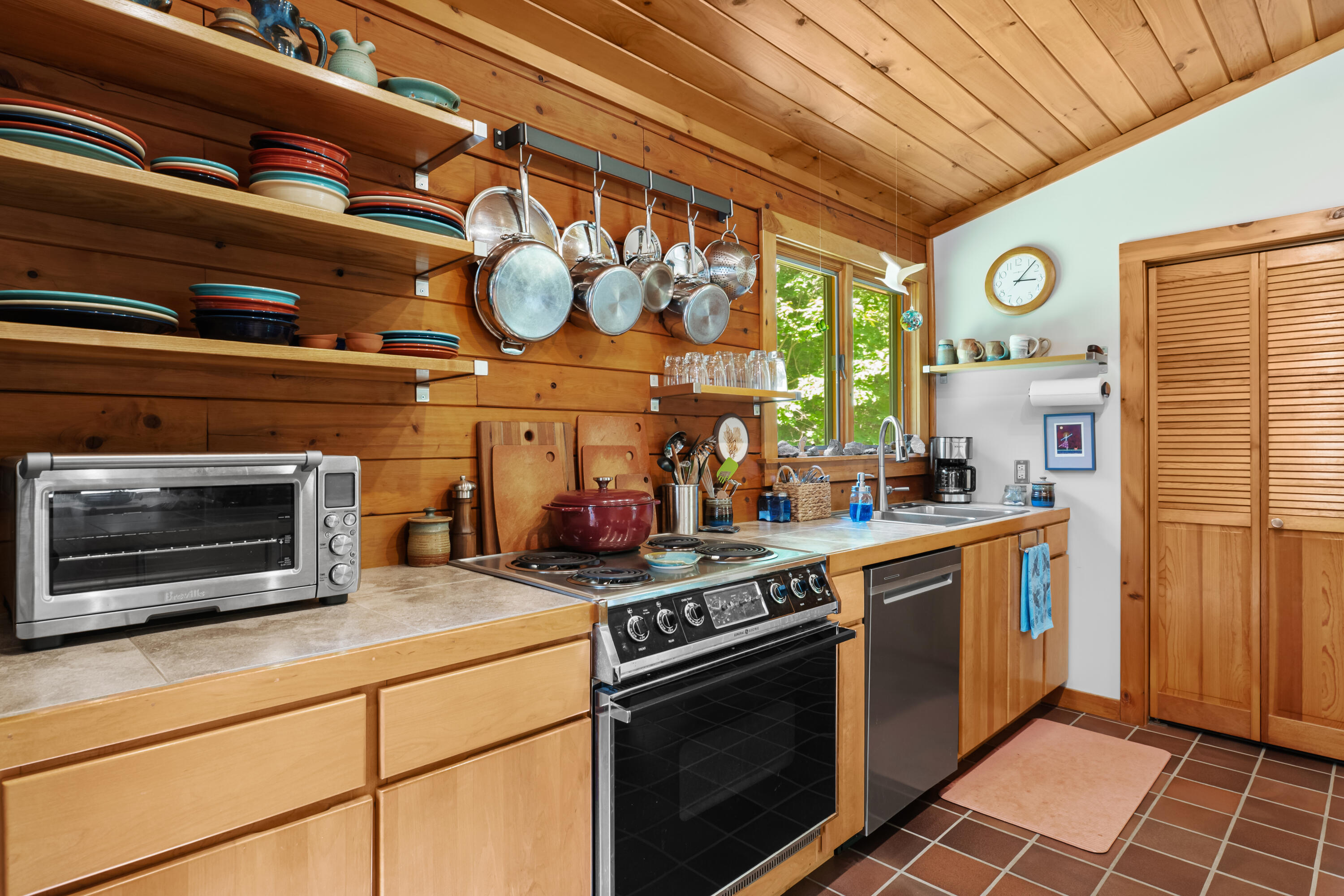 8 Whiting Avenue