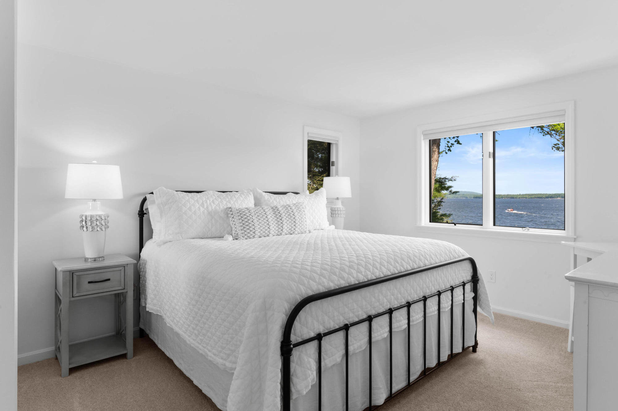 81 Whites Point Road