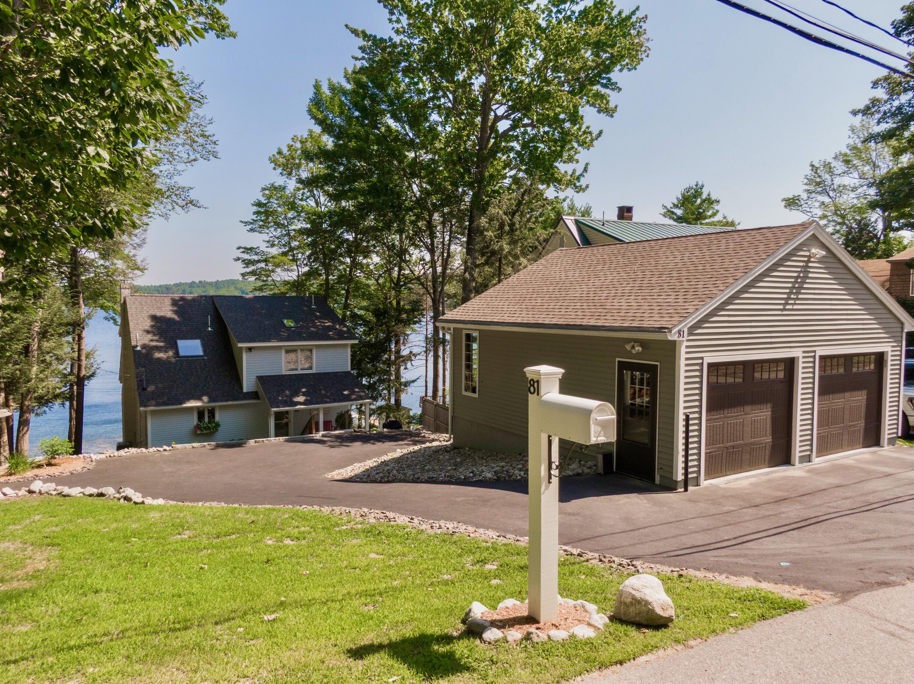 81 Whites Point Road