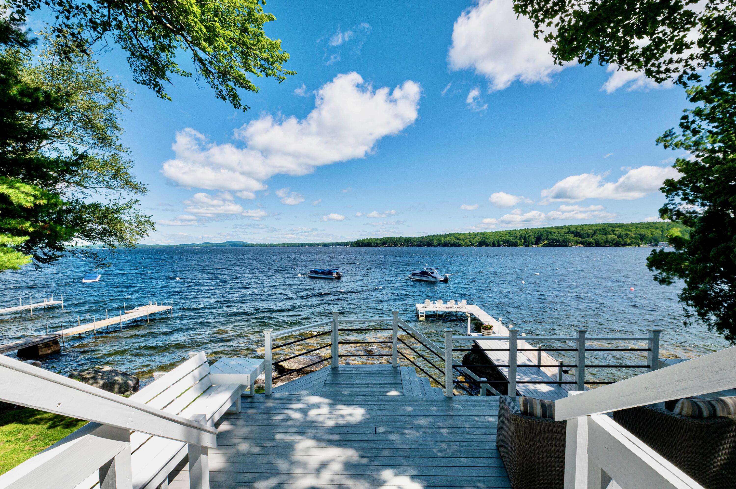 81 Whites Point Road