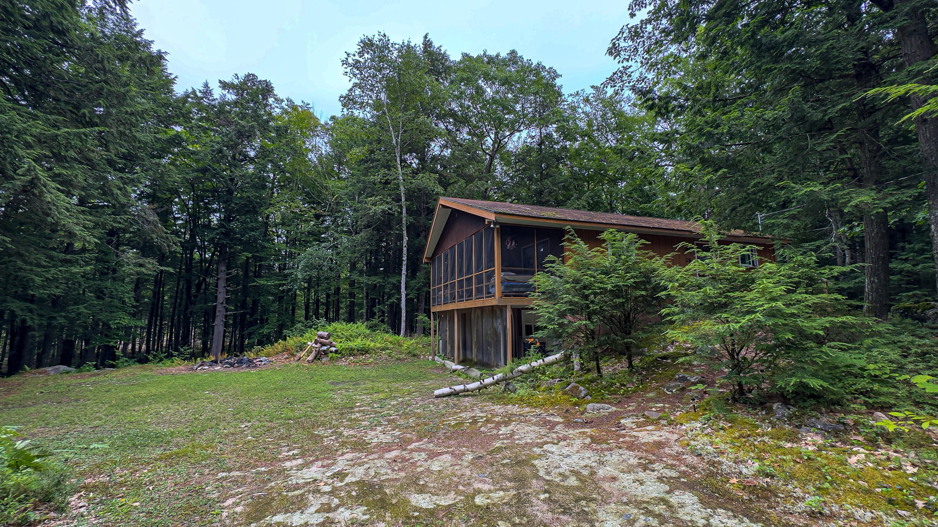 28 Ski Sand Lane