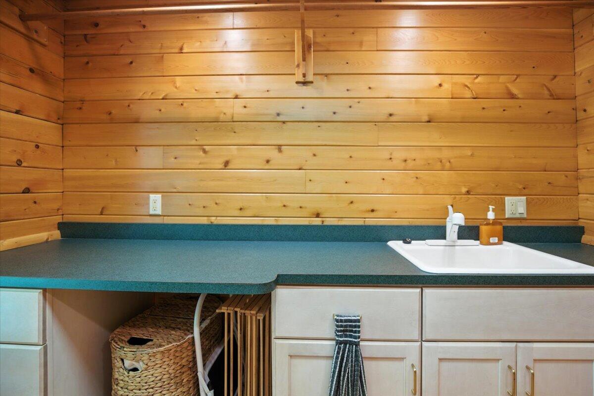 316 Hardscrabble Road