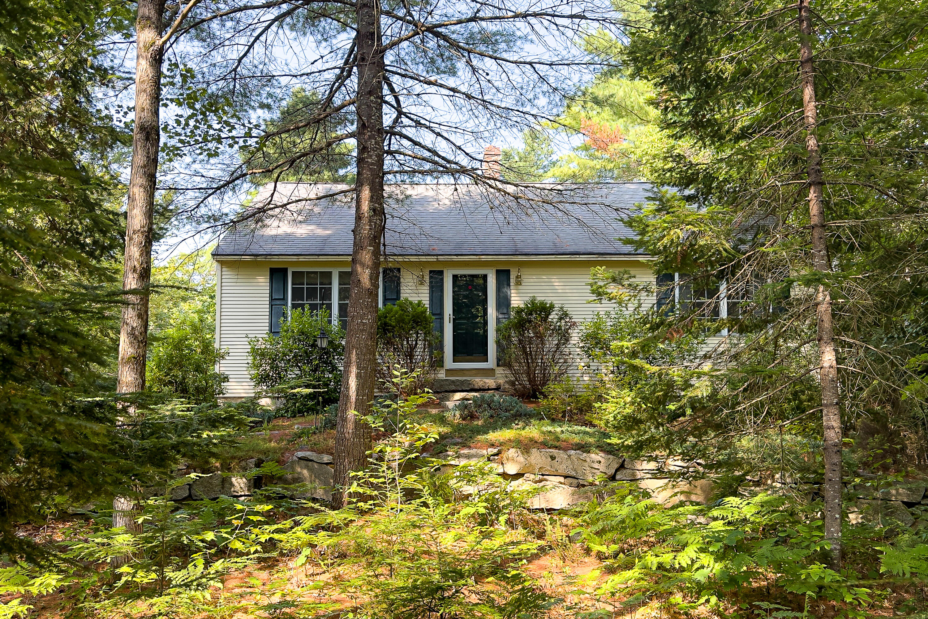 27 Stonehedge Drive