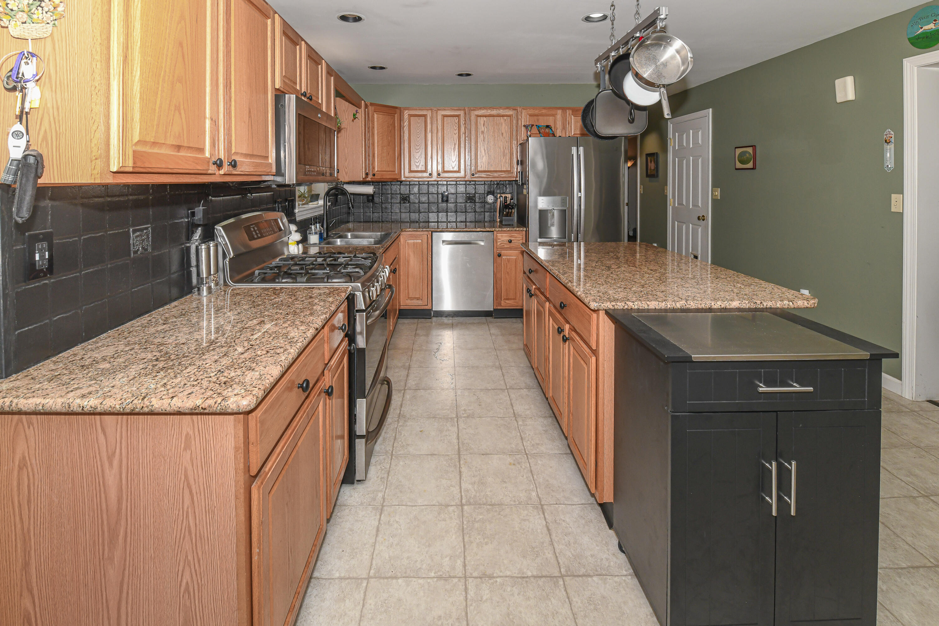 55 Sunnybrook Farm Road