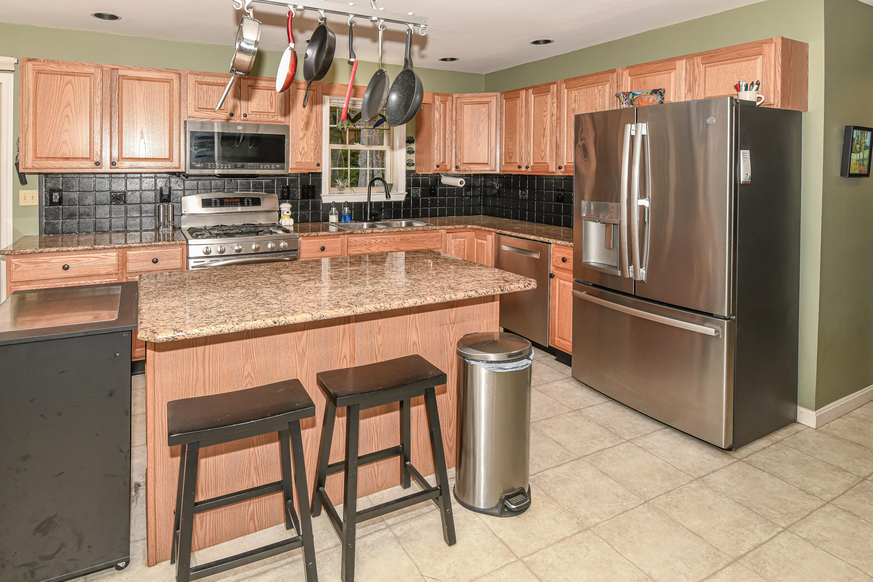 55 Sunnybrook Farm Road