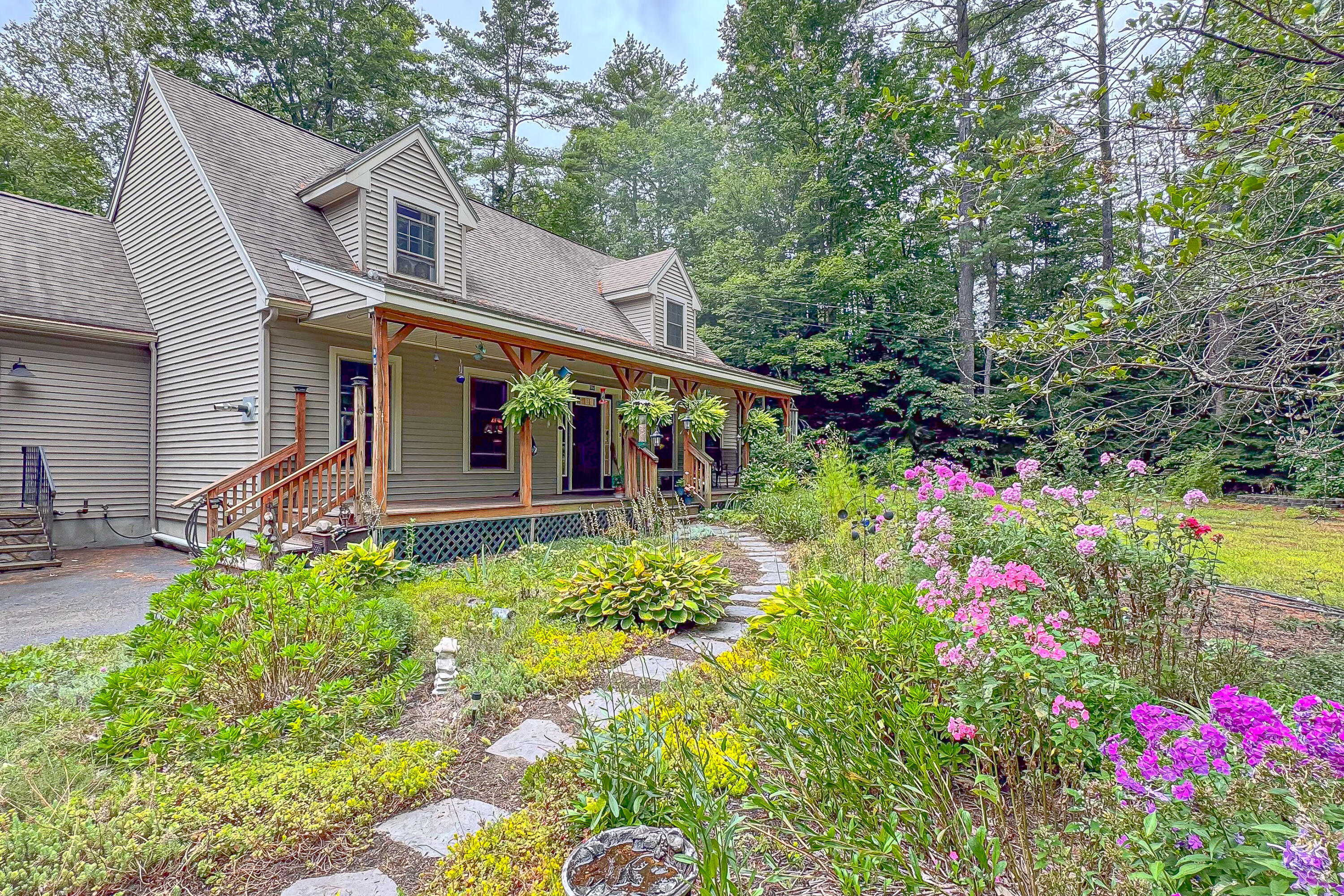 55 Sunnybrook Farm Road