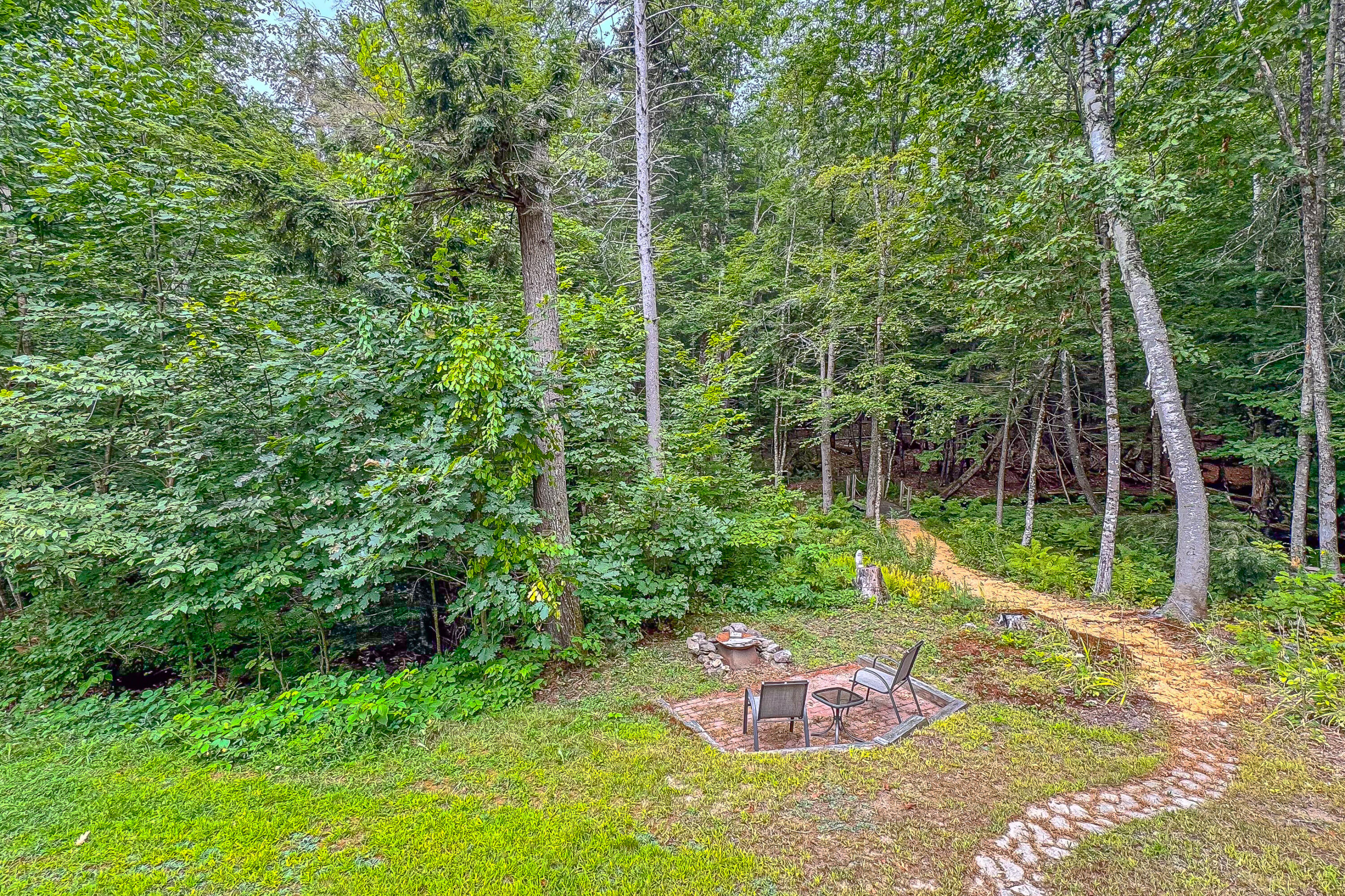 55 Sunnybrook Farm Road