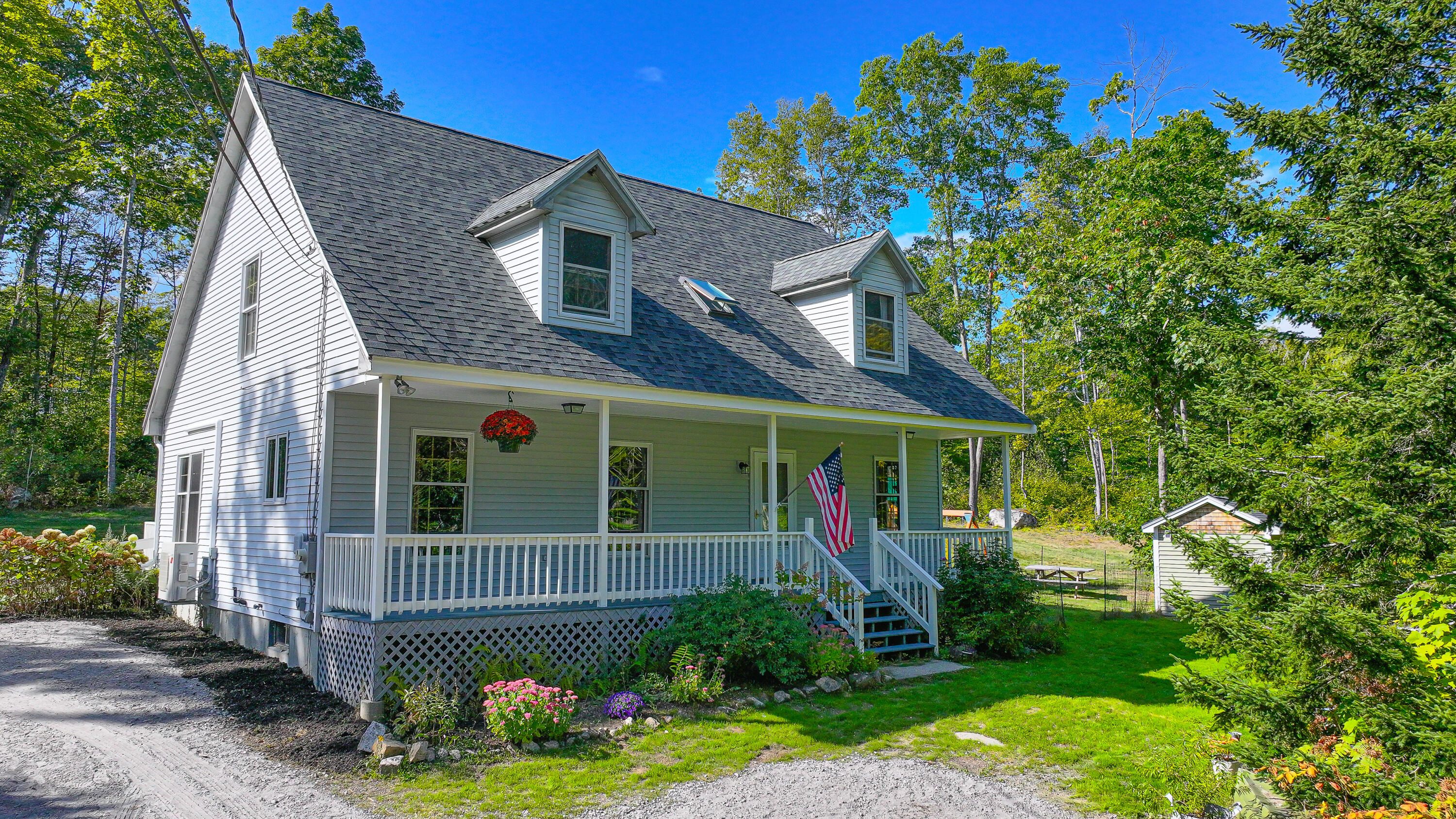 112 Thompson Lake Shores Road