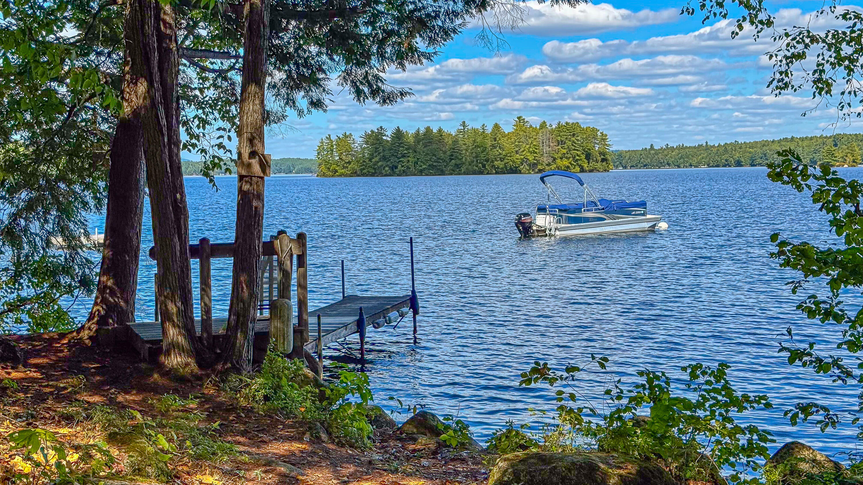 112 Thompson Lake Shores Road