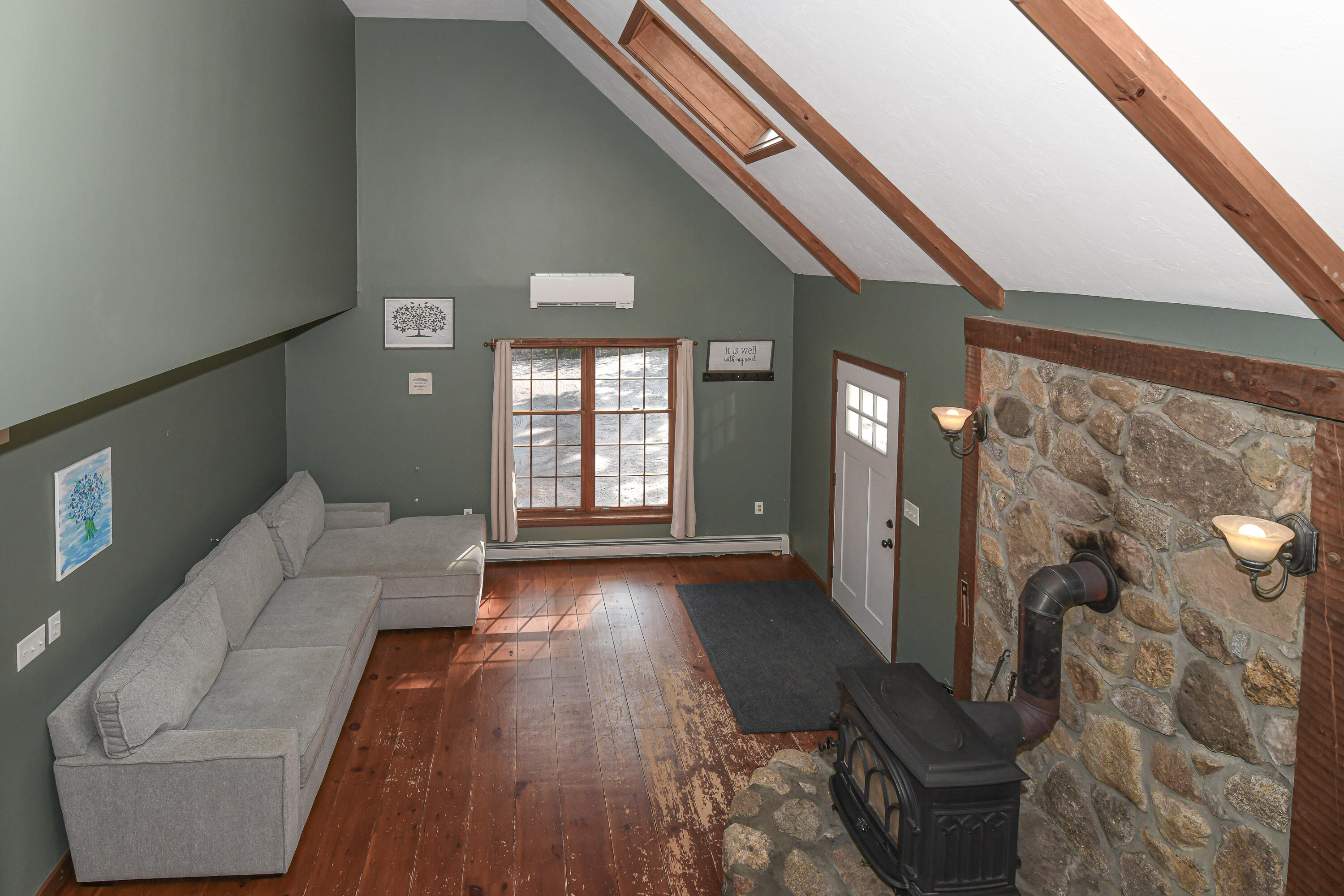 112 Thompson Lake Shores Road